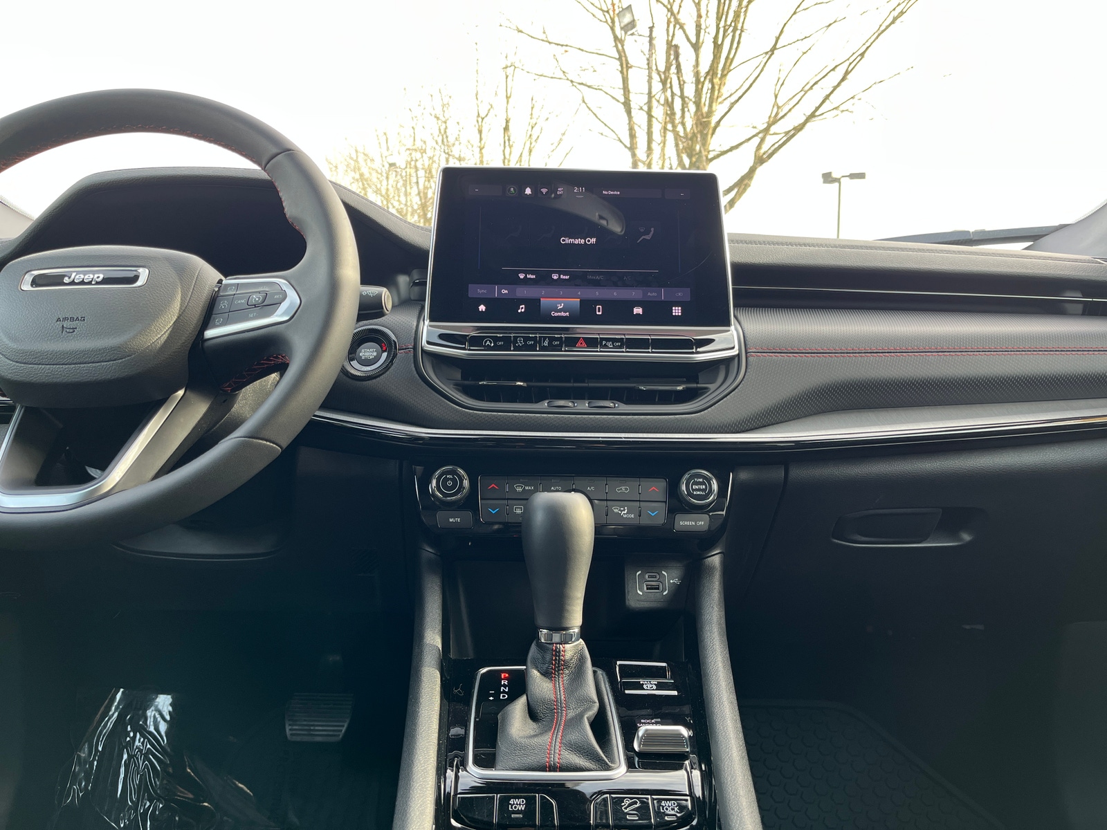 Thumbnail: 2025 Jeep Compass - 4