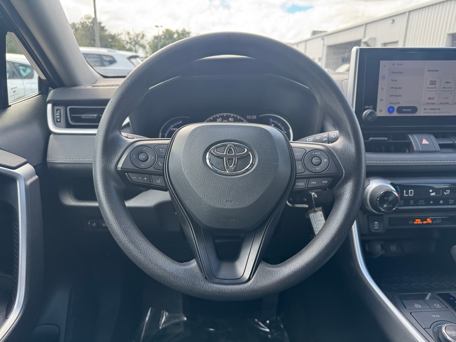 Thumbnail: 2025 Toyota RAV4 - 5