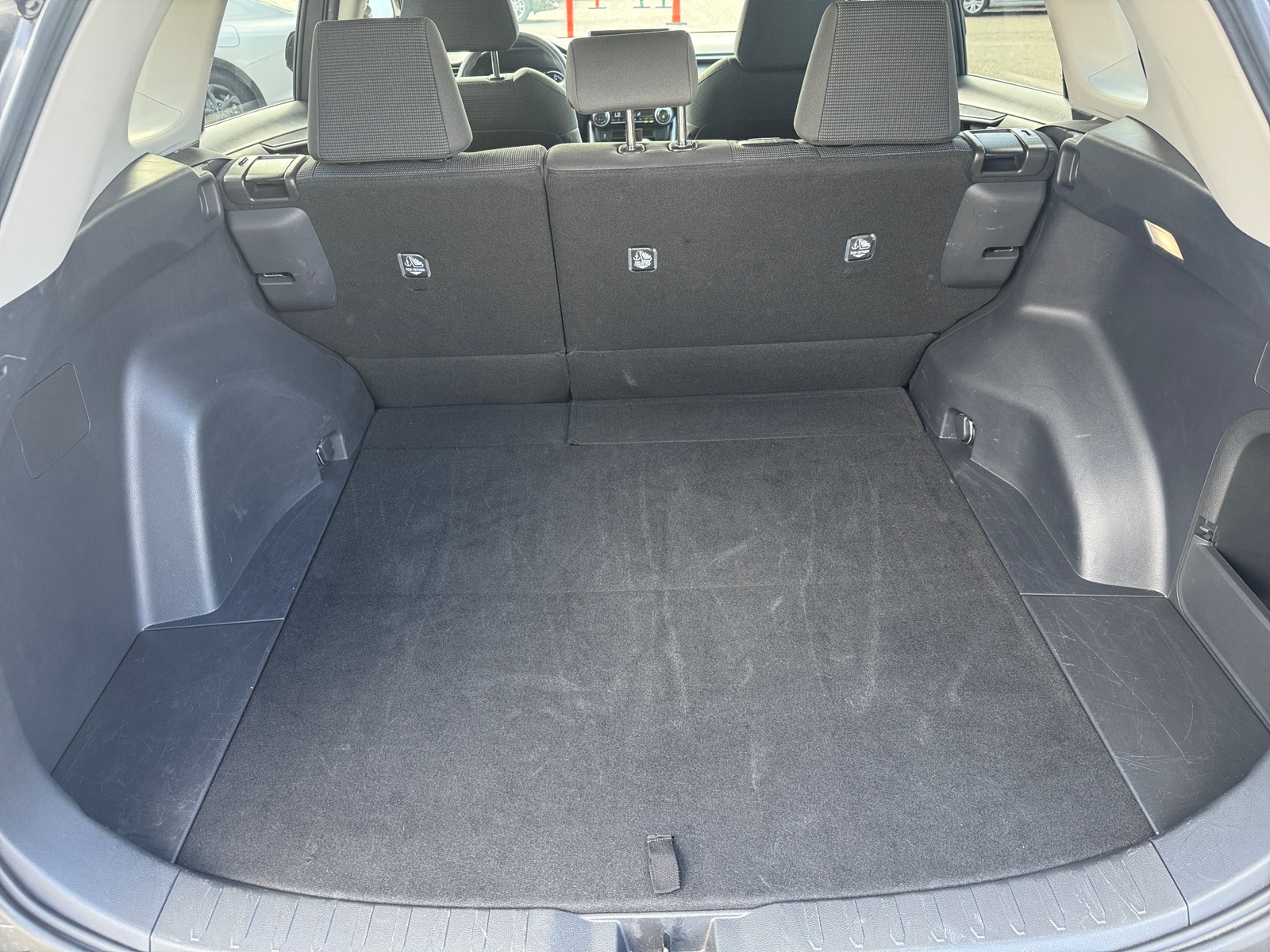 Thumbnail: 2025 Toyota RAV4 - 6