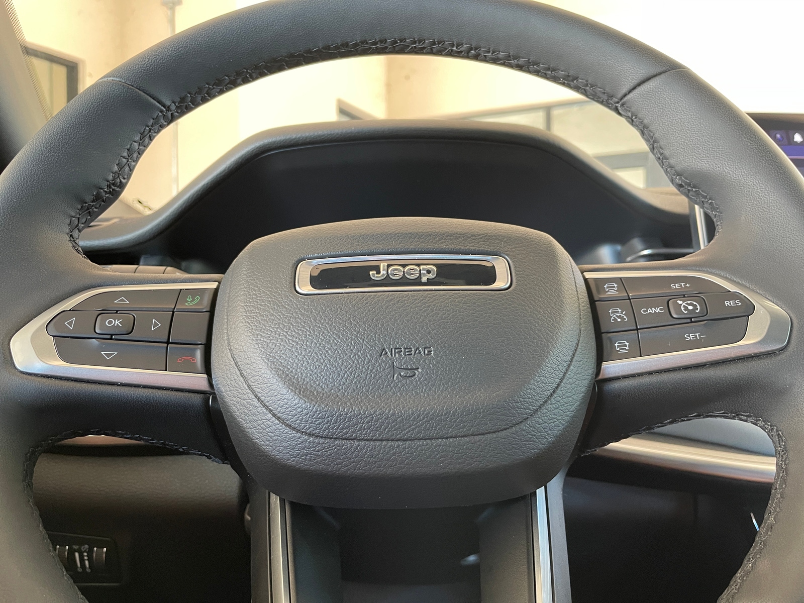 Thumbnail: 2025 Jeep Compass - 4