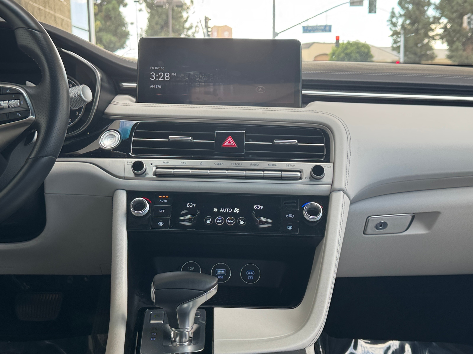 Thumbnail: 2025 Genesis G70 - 4