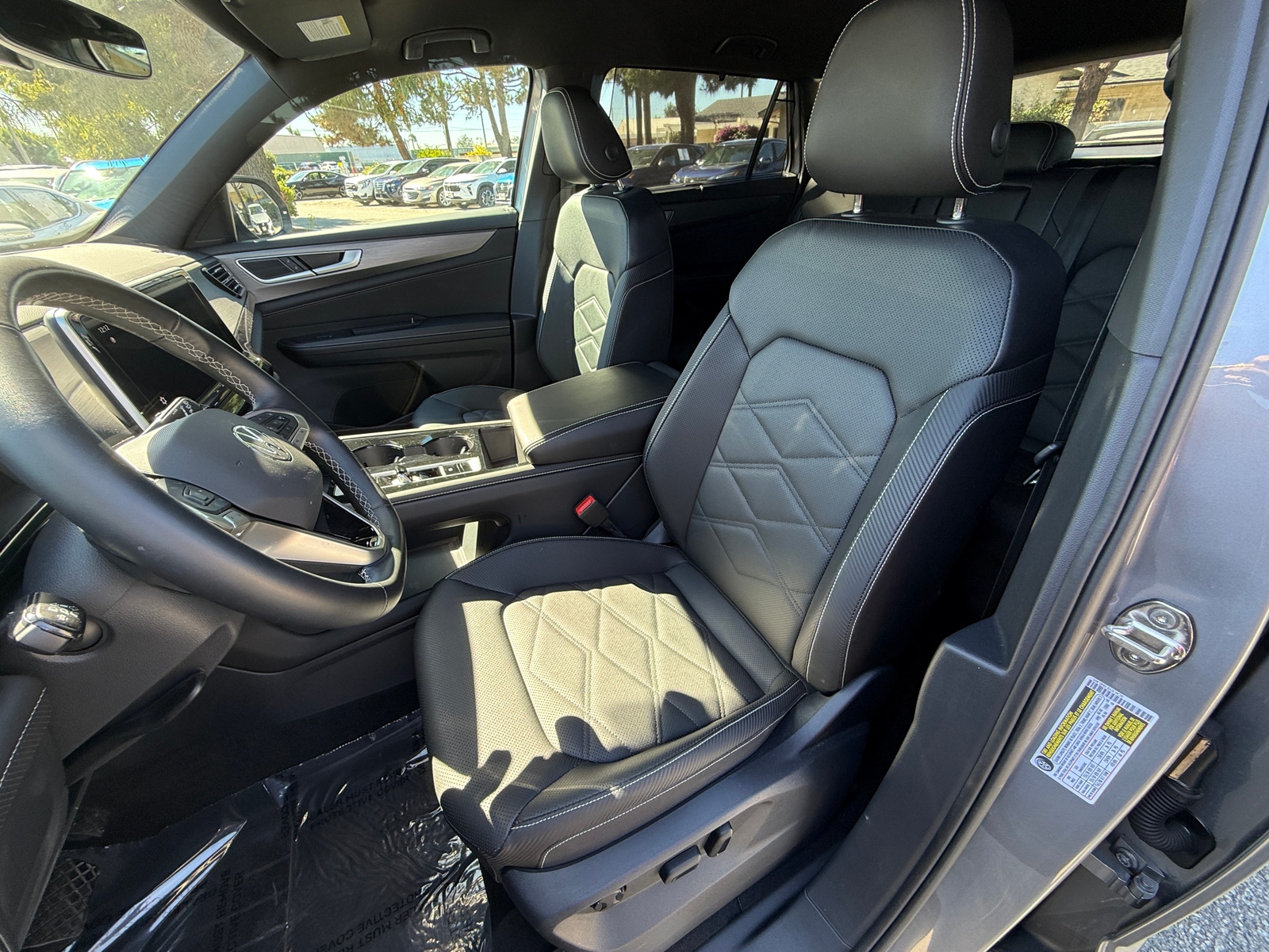 Thumbnail: 2025 Volkswagen Atlas - 2