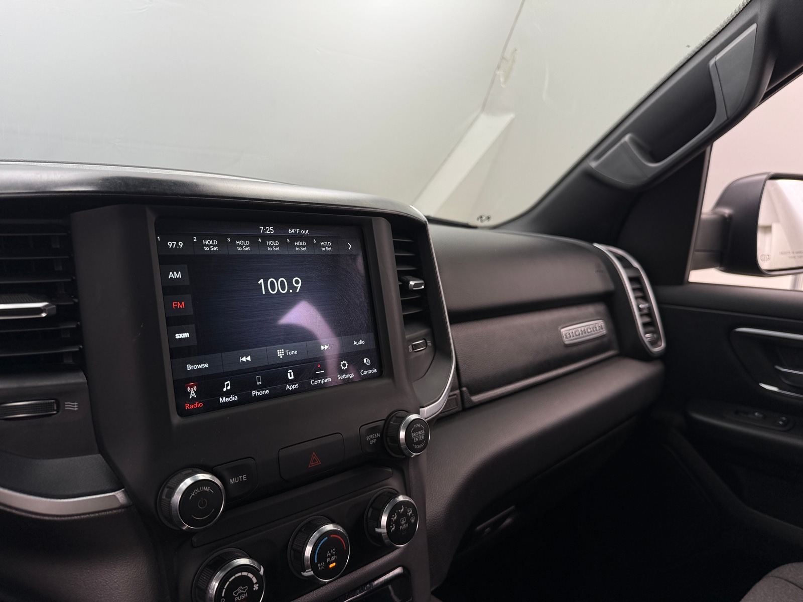 Thumbnail: 2019 RAM 1500 - 4