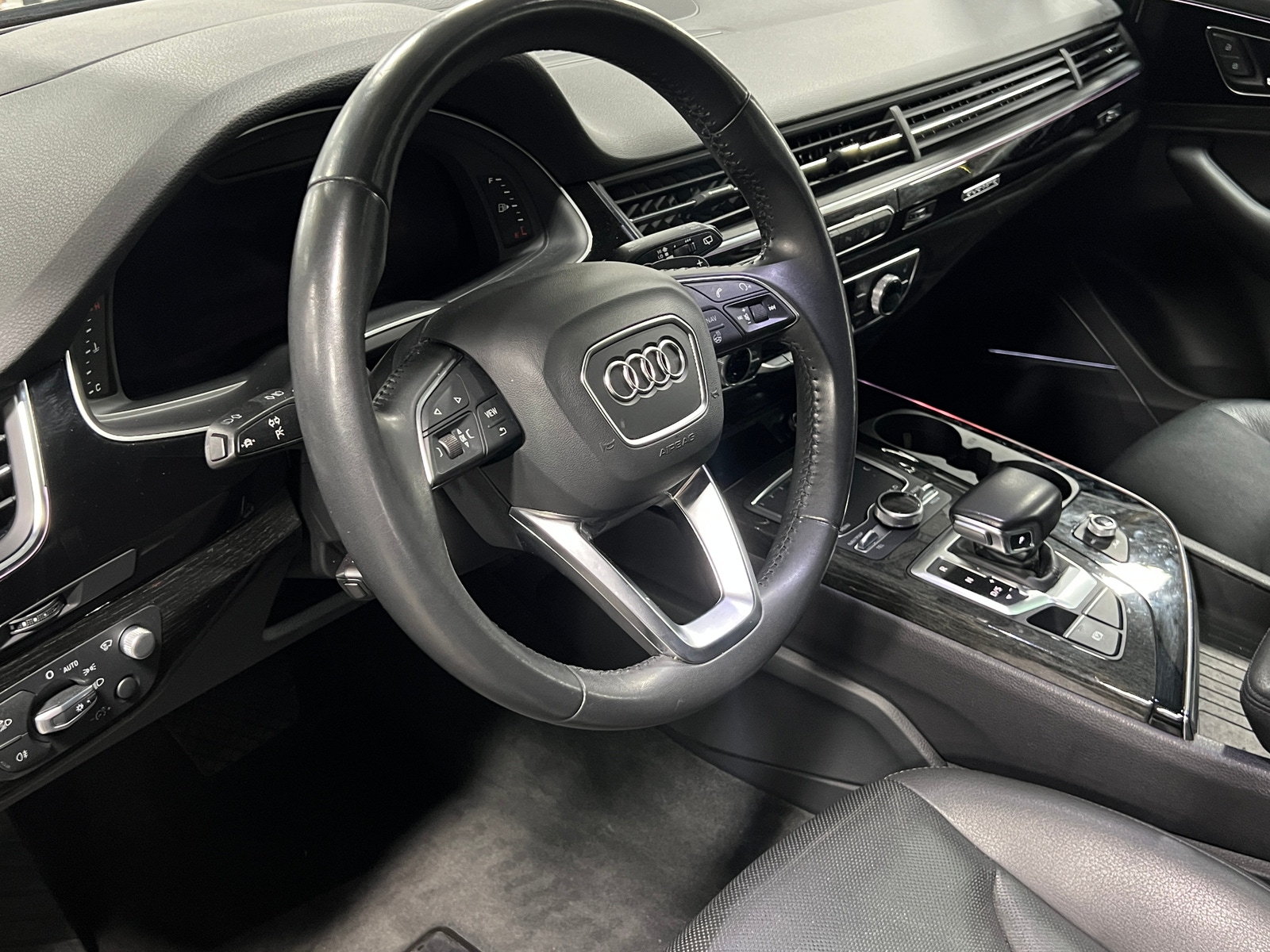 Thumbnail: 2019 Audi Q7 - 4