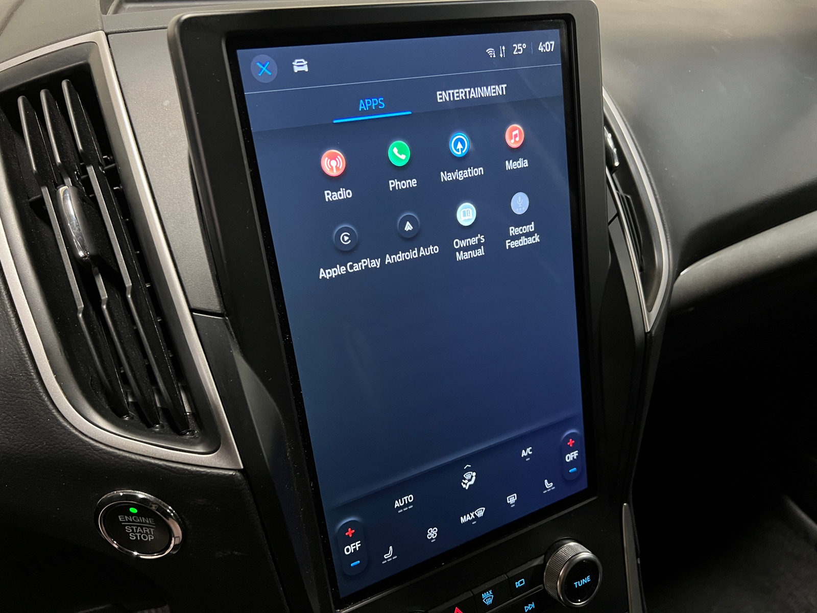 Thumbnail: 2024 Ford Edge - 3