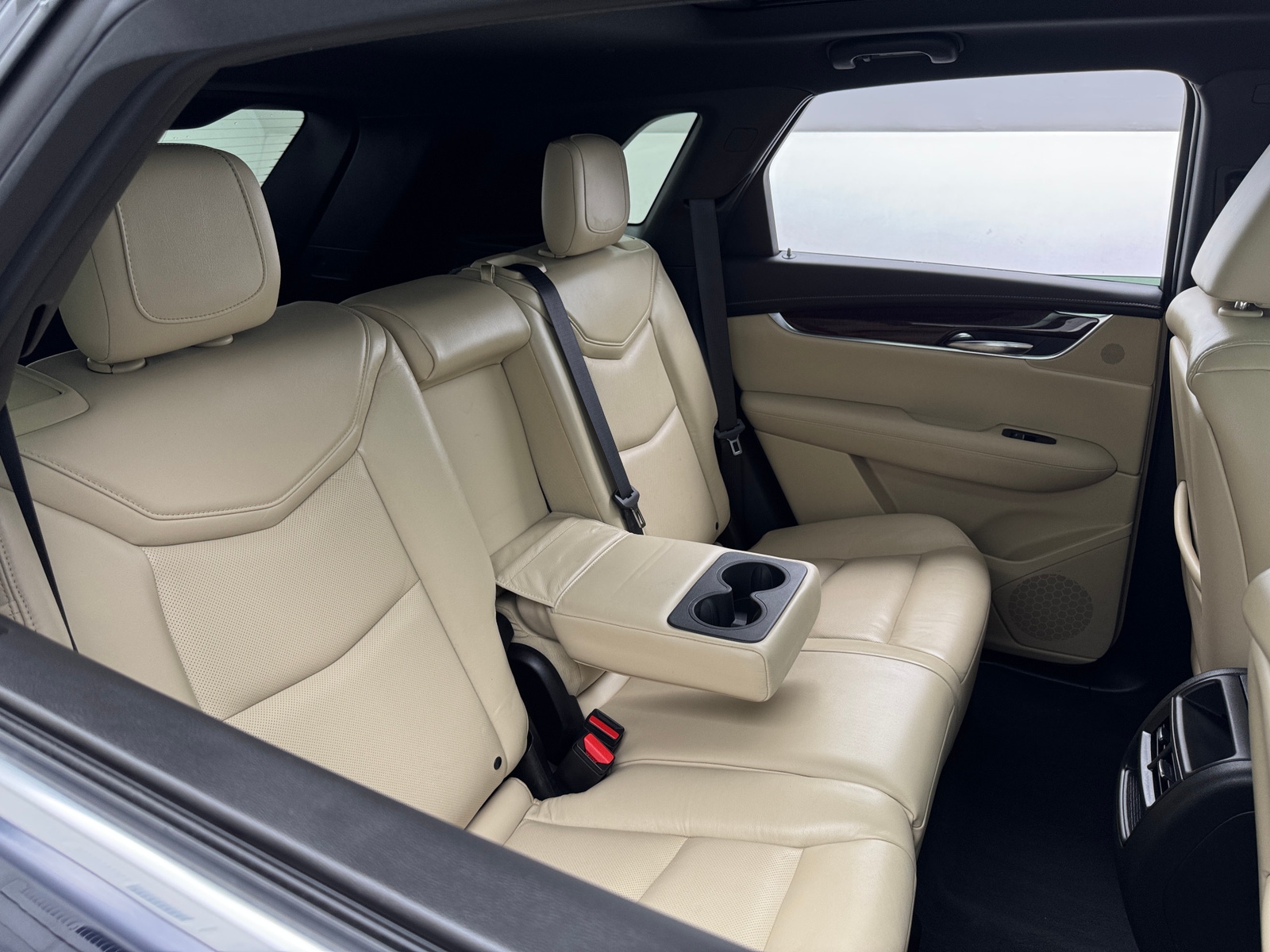 Thumbnail: 2017 Cadillac XT5 - 5