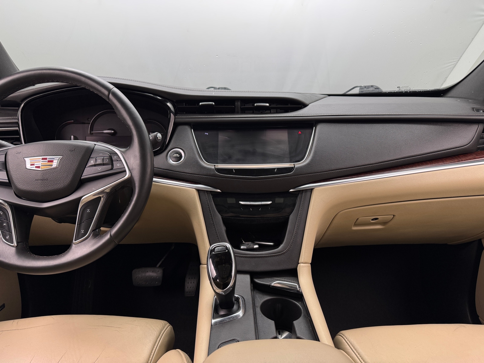 Thumbnail: 2017 Cadillac XT5 - 2