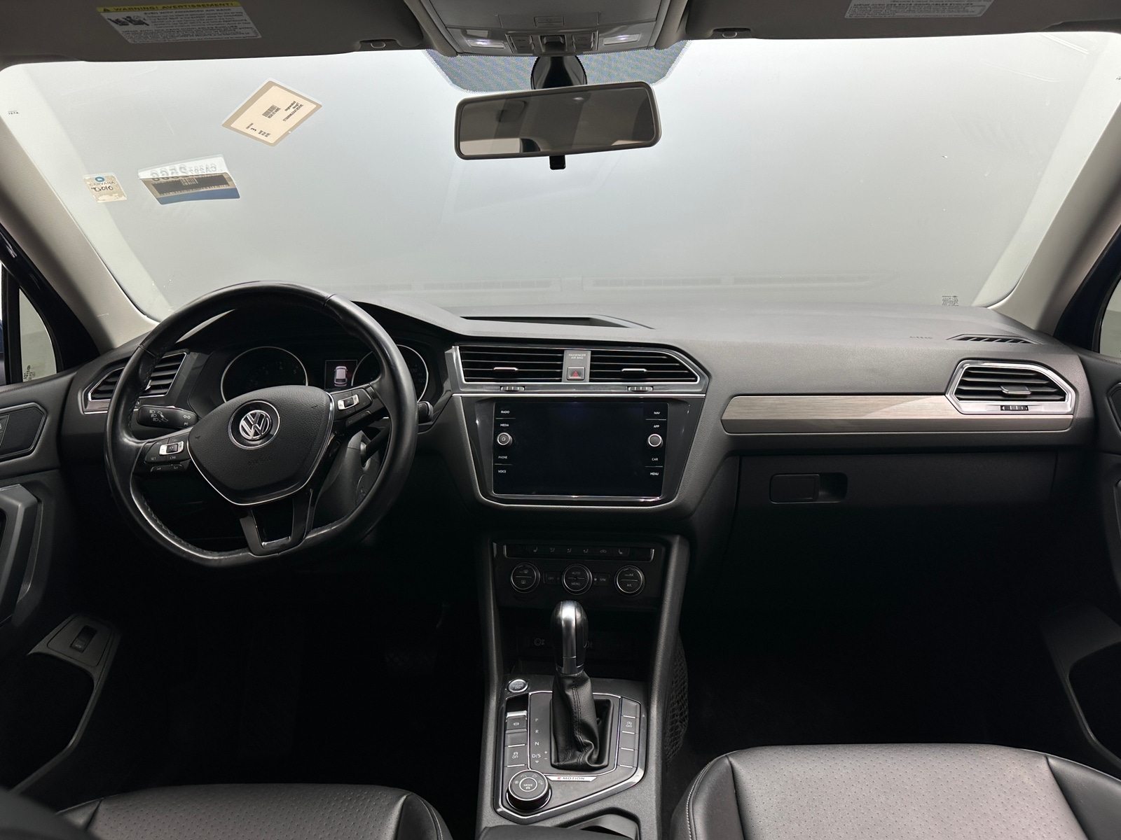 Thumbnail: 2018 Volkswagen Tiguan - 2