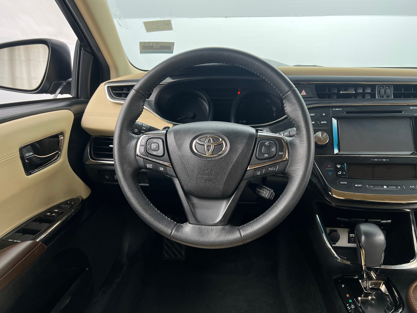 Thumbnail: 2018 Toyota Avalon - 4