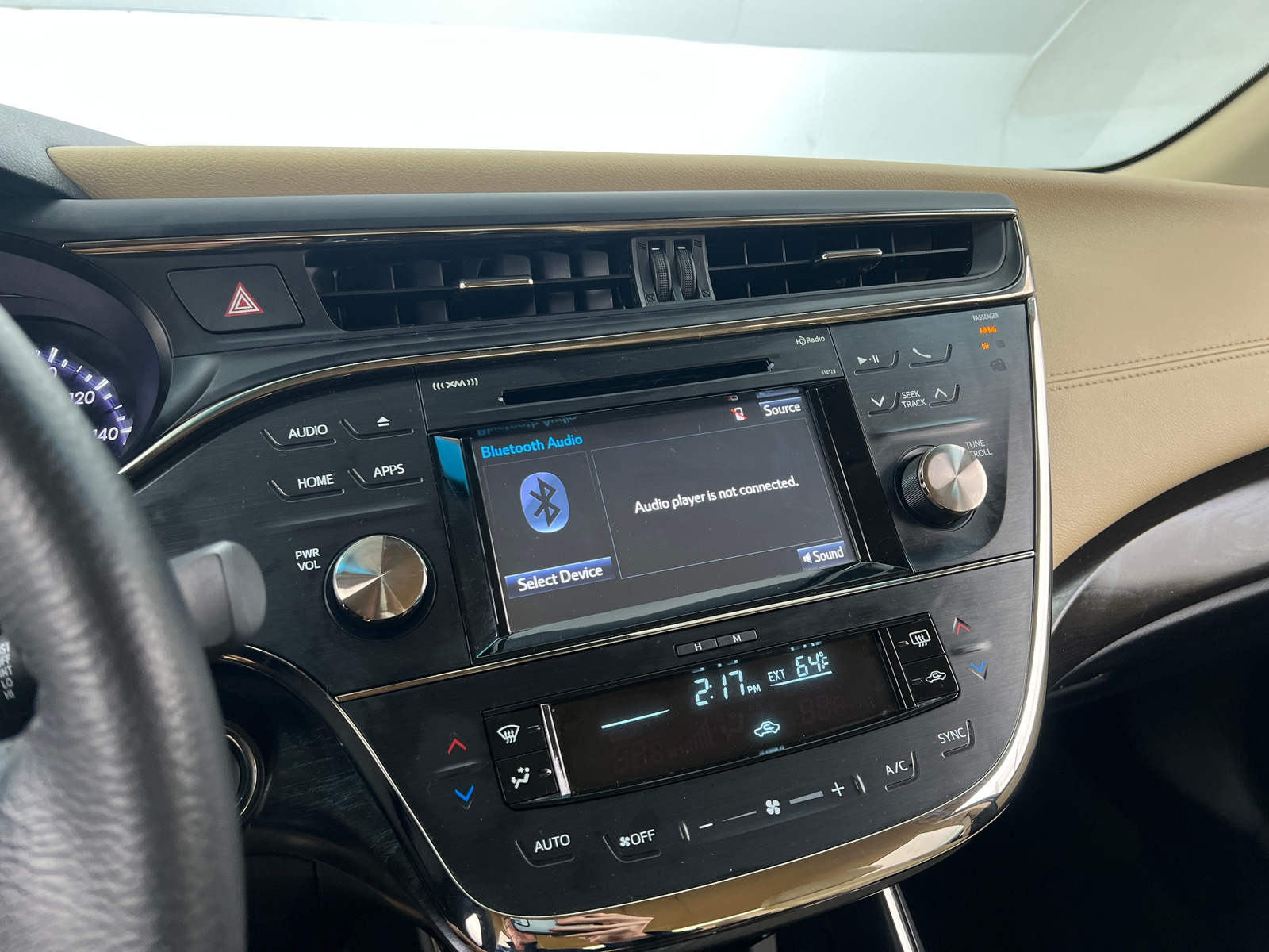 Thumbnail: 2018 Toyota Avalon - 3