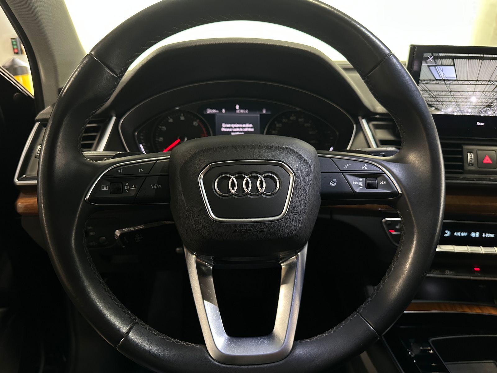 Thumbnail: 2021 Audi Q5 - 4