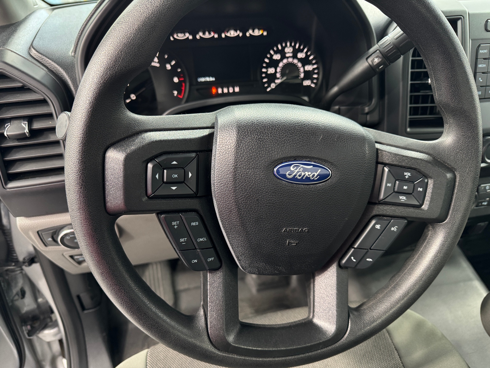 Thumbnail: 2020 Ford Econoline - 5