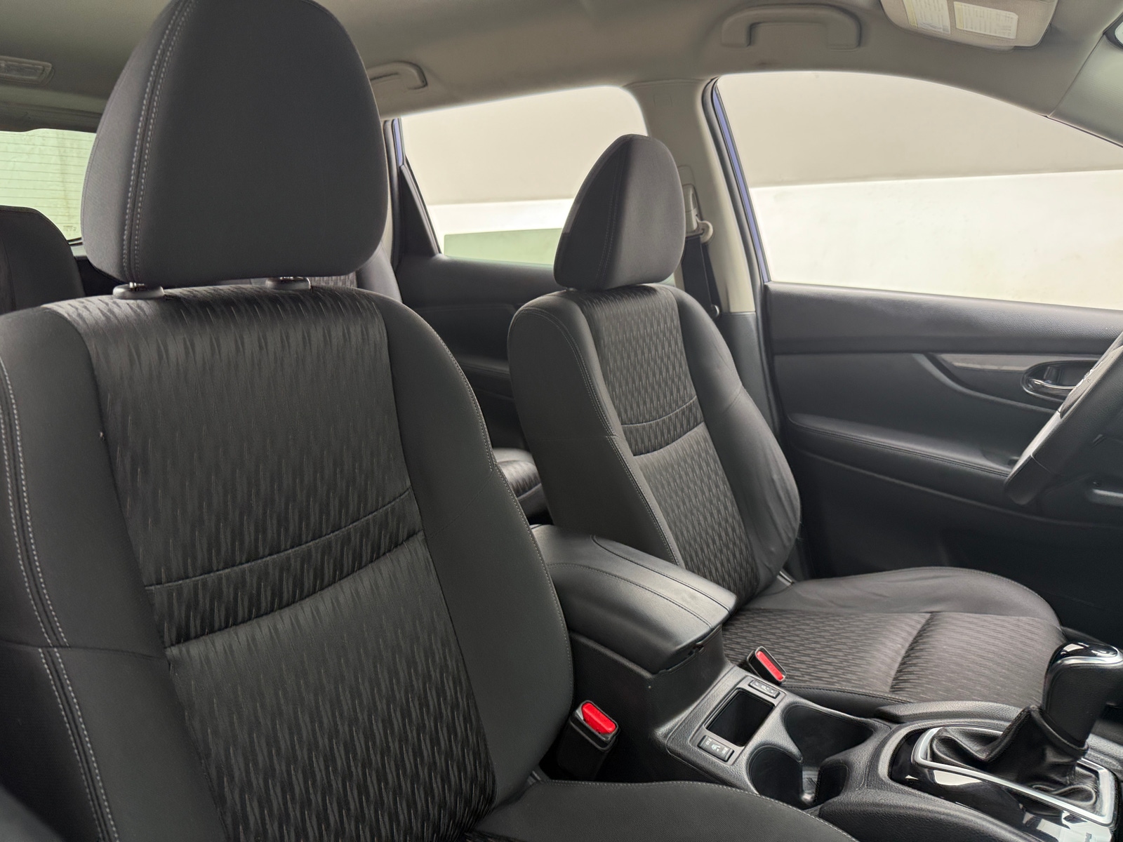 Thumbnail: 2019 Nissan Rogue - 2
