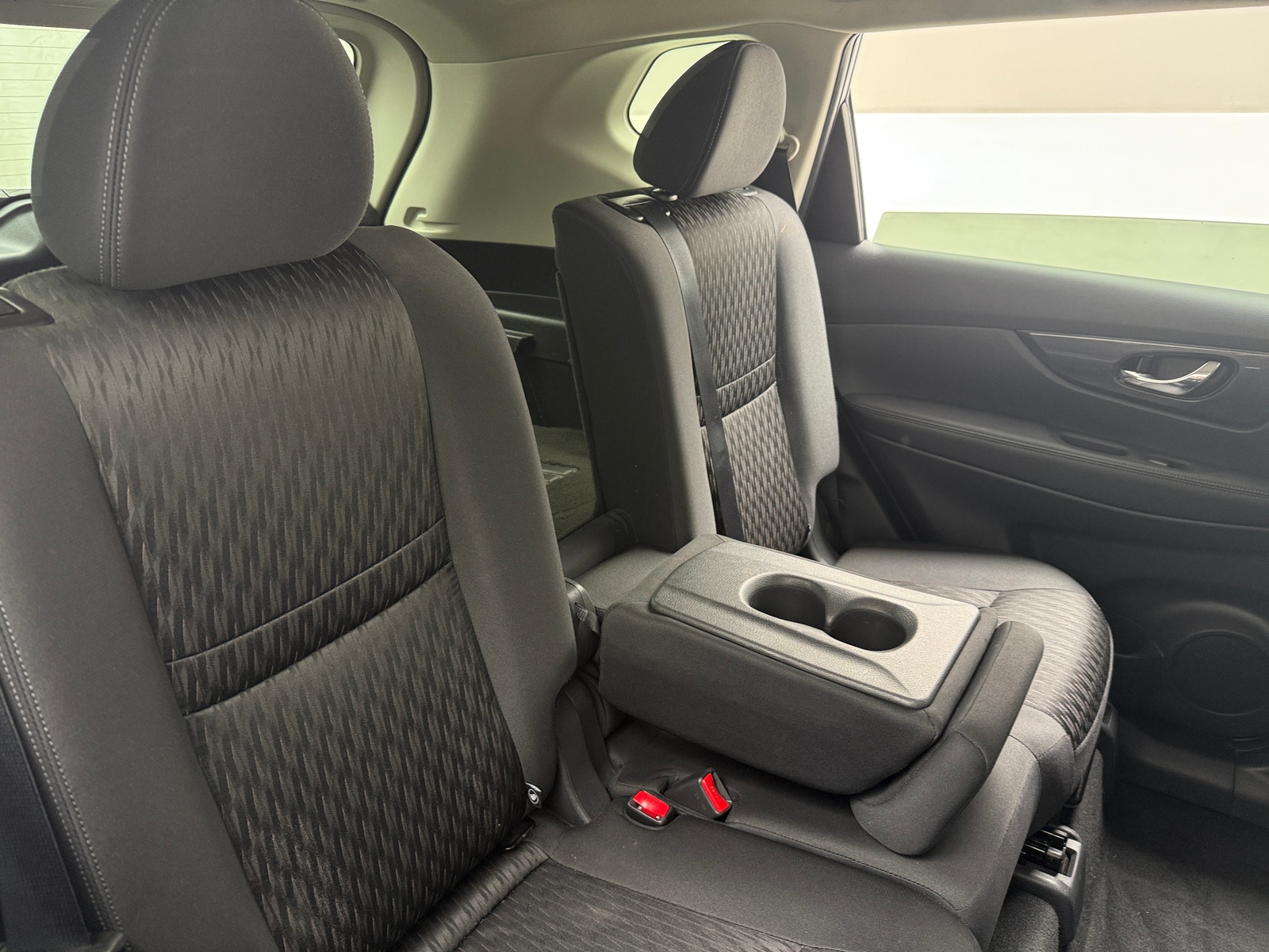 Thumbnail: 2019 Nissan Rogue - 6