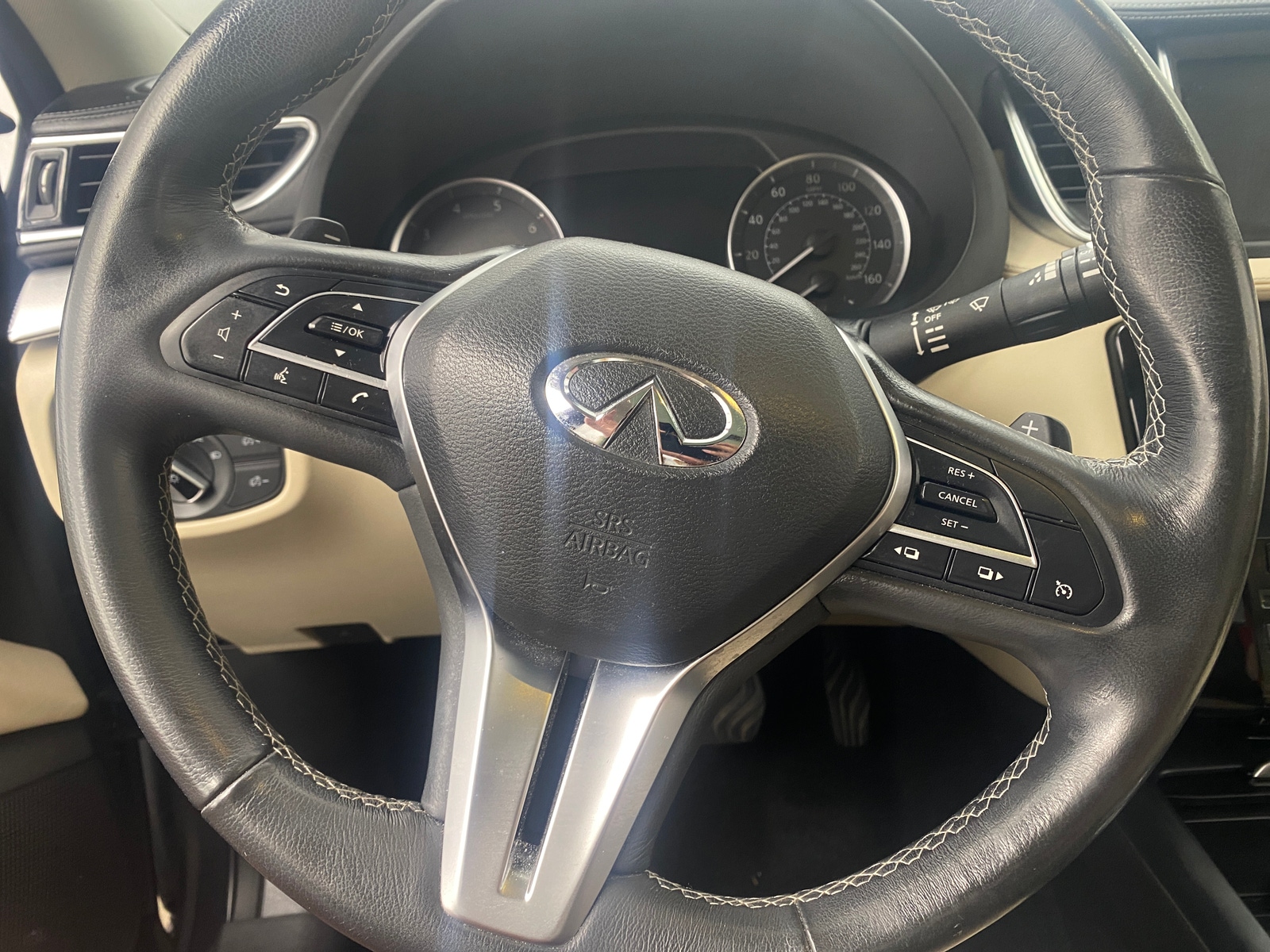 Thumbnail: 2019 INFINITI QX50 - 4