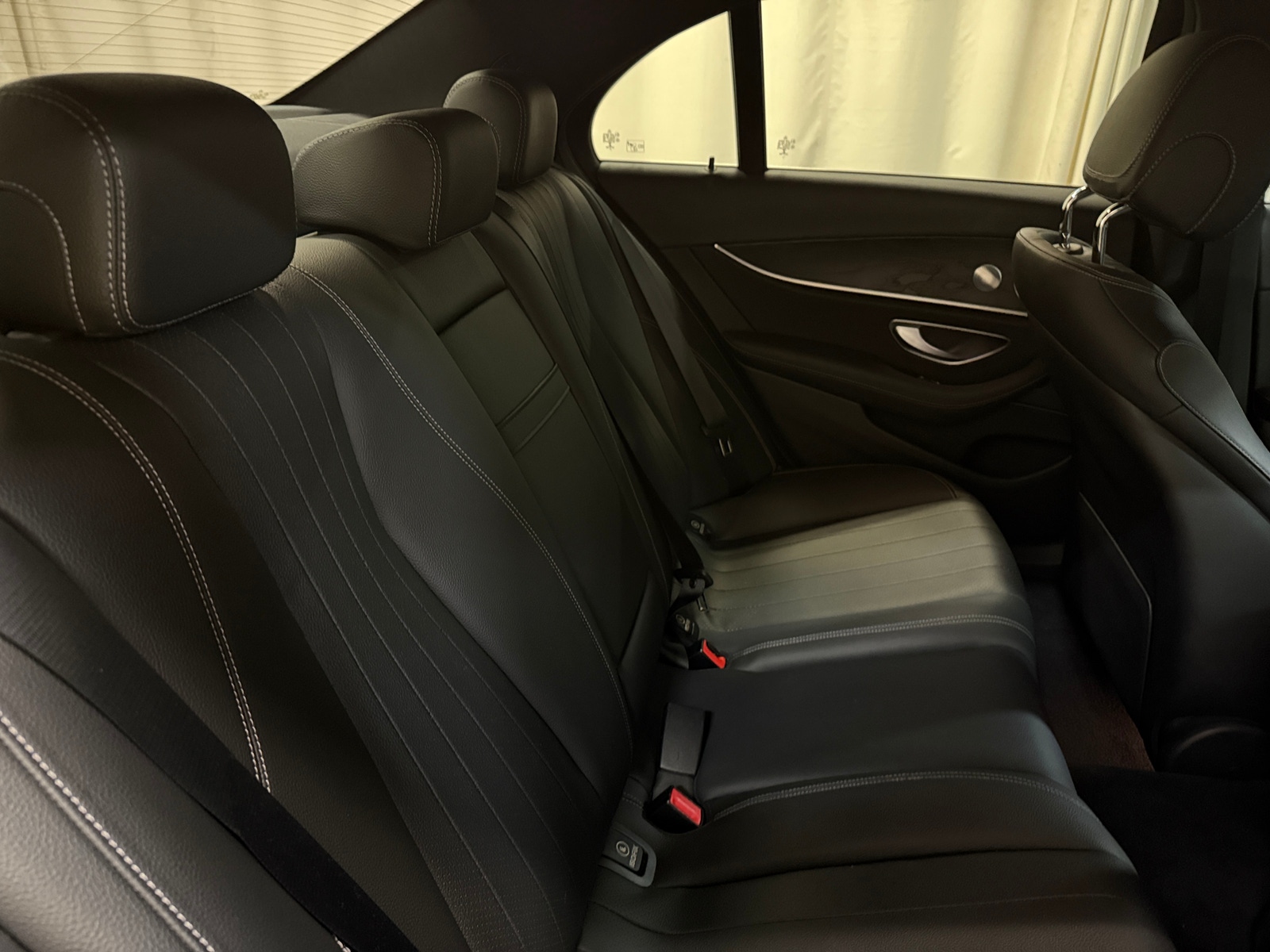 Thumbnail: 2020 Mercedes-Benz E-Class - 5