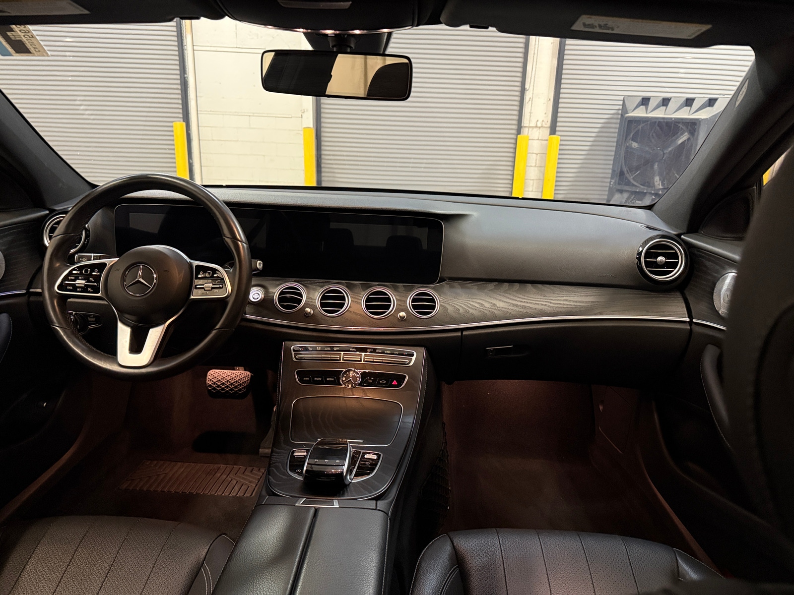 Thumbnail: 2020 Mercedes-Benz E-Class - 2