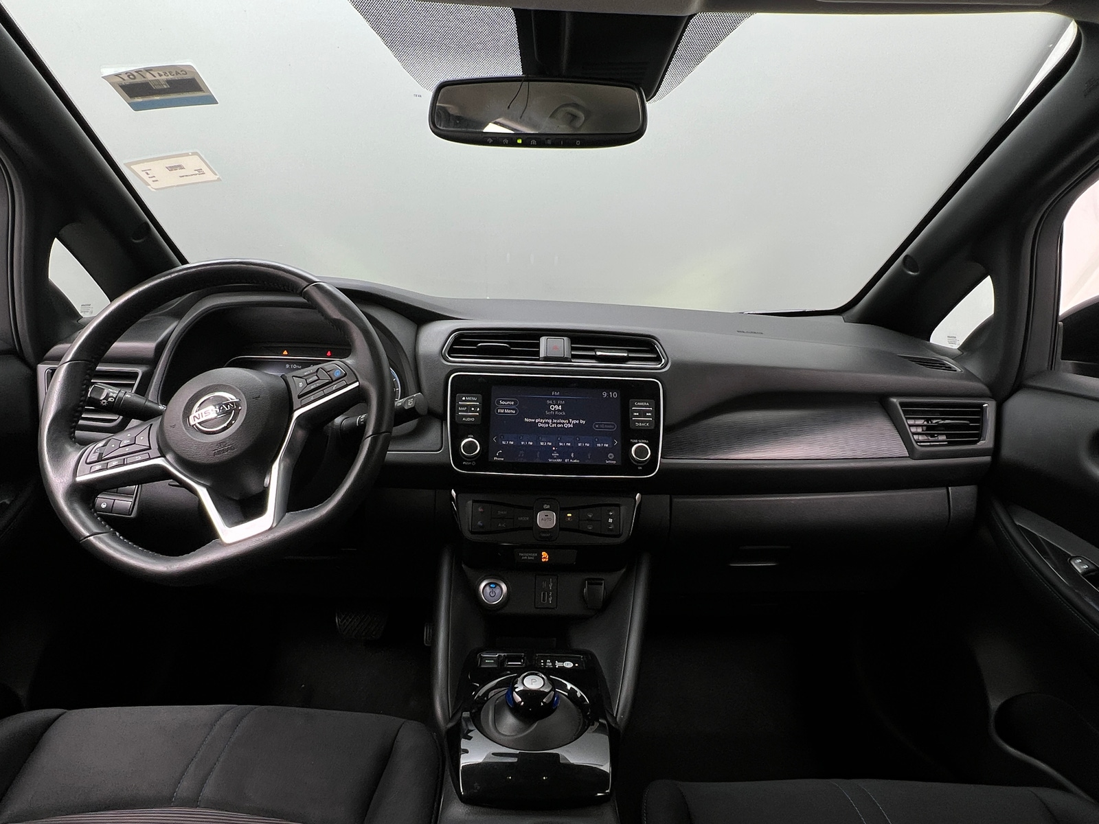 Thumbnail: 2020 Nissan Leaf - 3