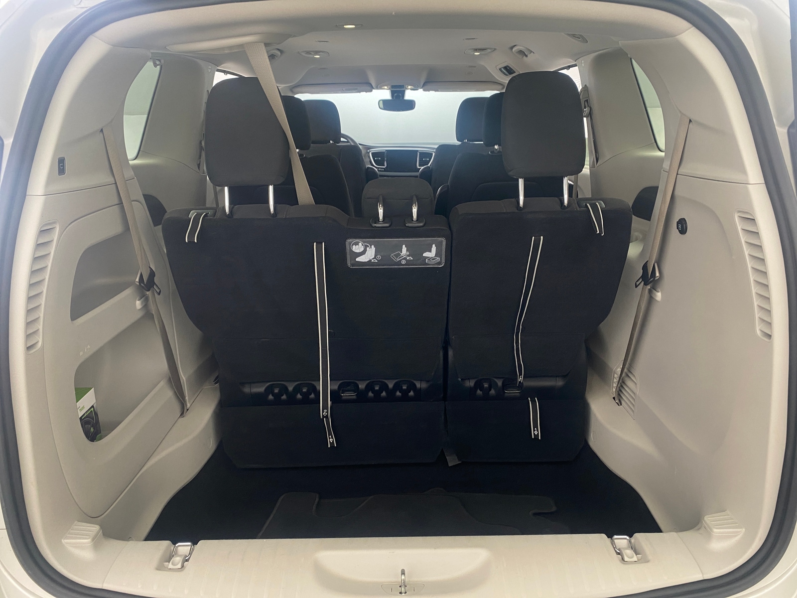 Thumbnail: 2020 Chrysler Pacifica - 7