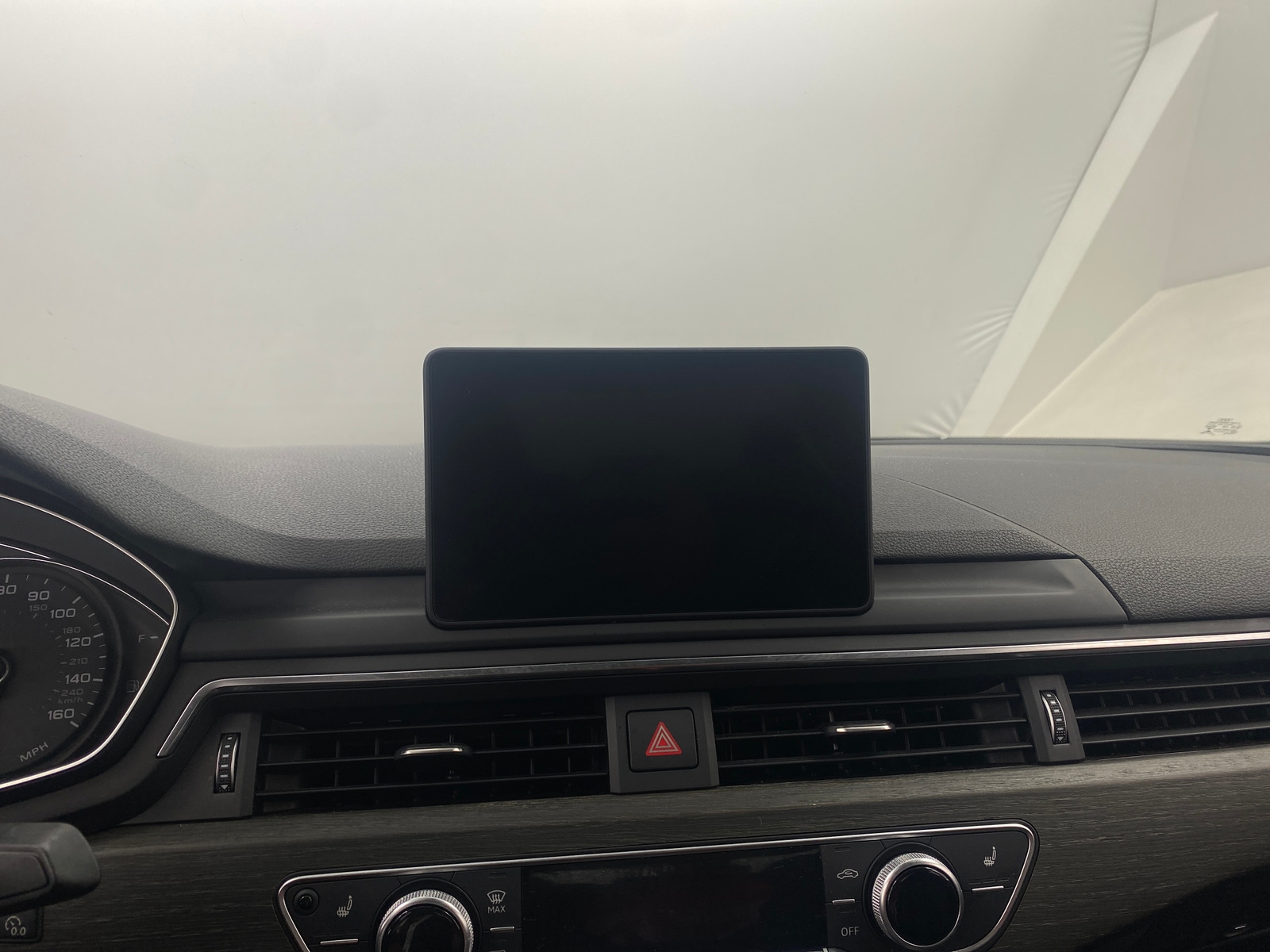 Thumbnail: 2019 Audi A4 - 3