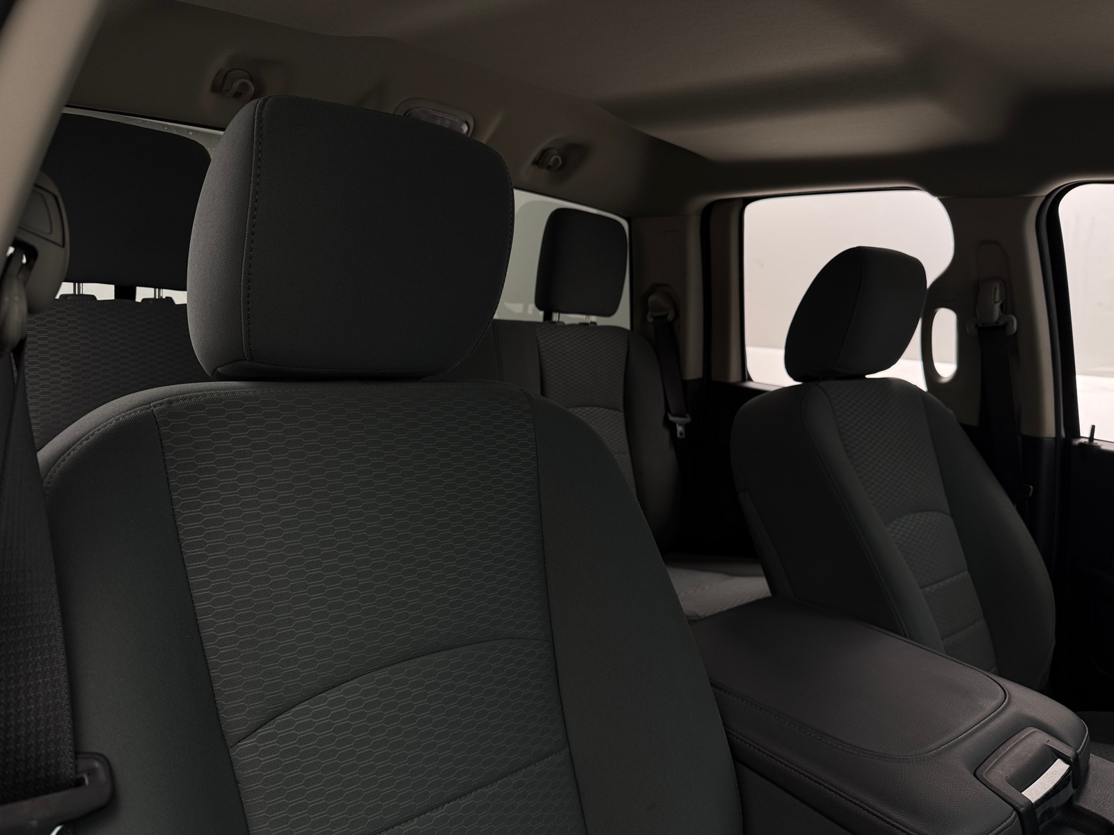 Thumbnail: 2020 RAM 1500 Classic - 2