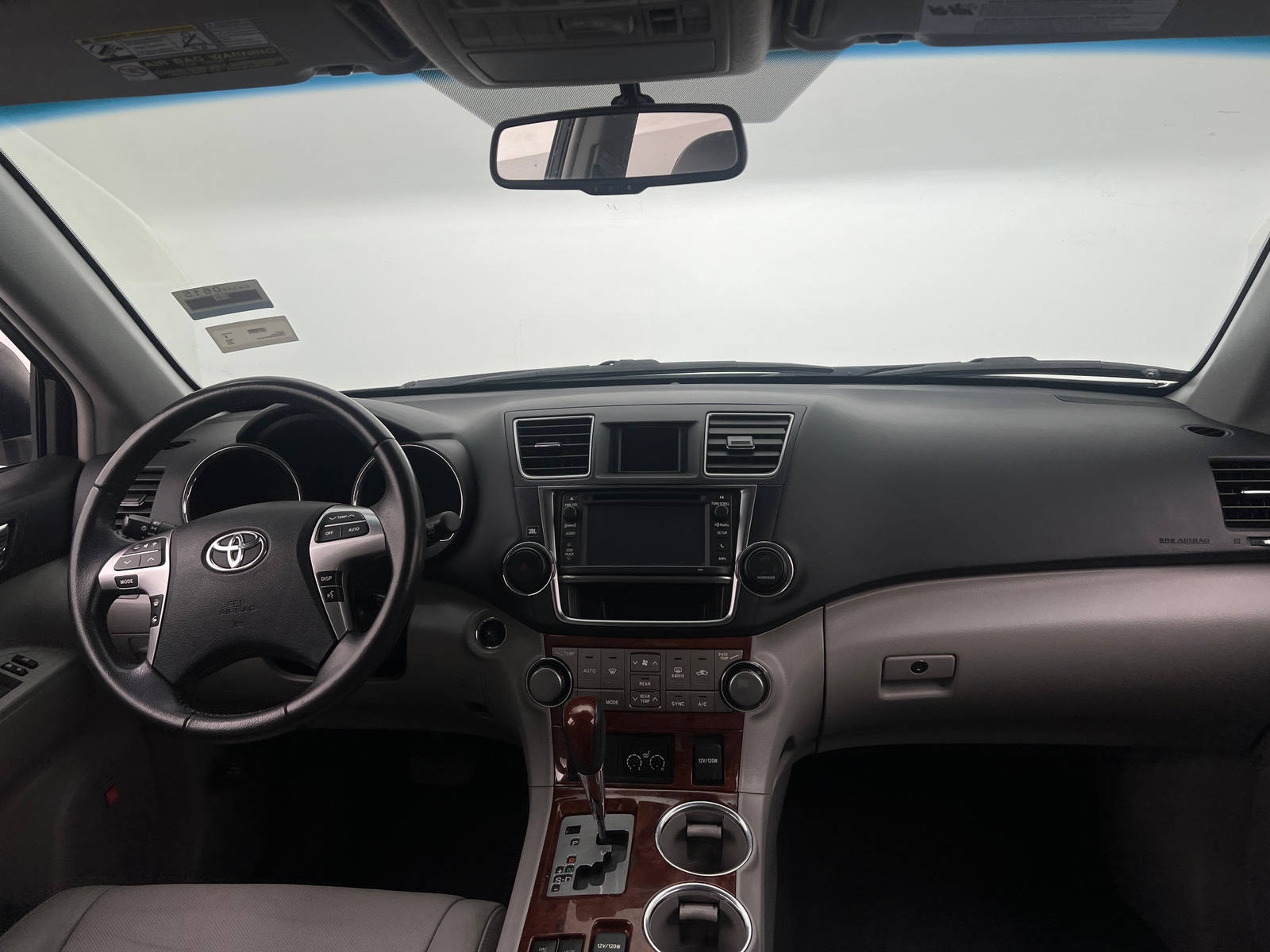 Thumbnail: 2013 Toyota Highlander - 2