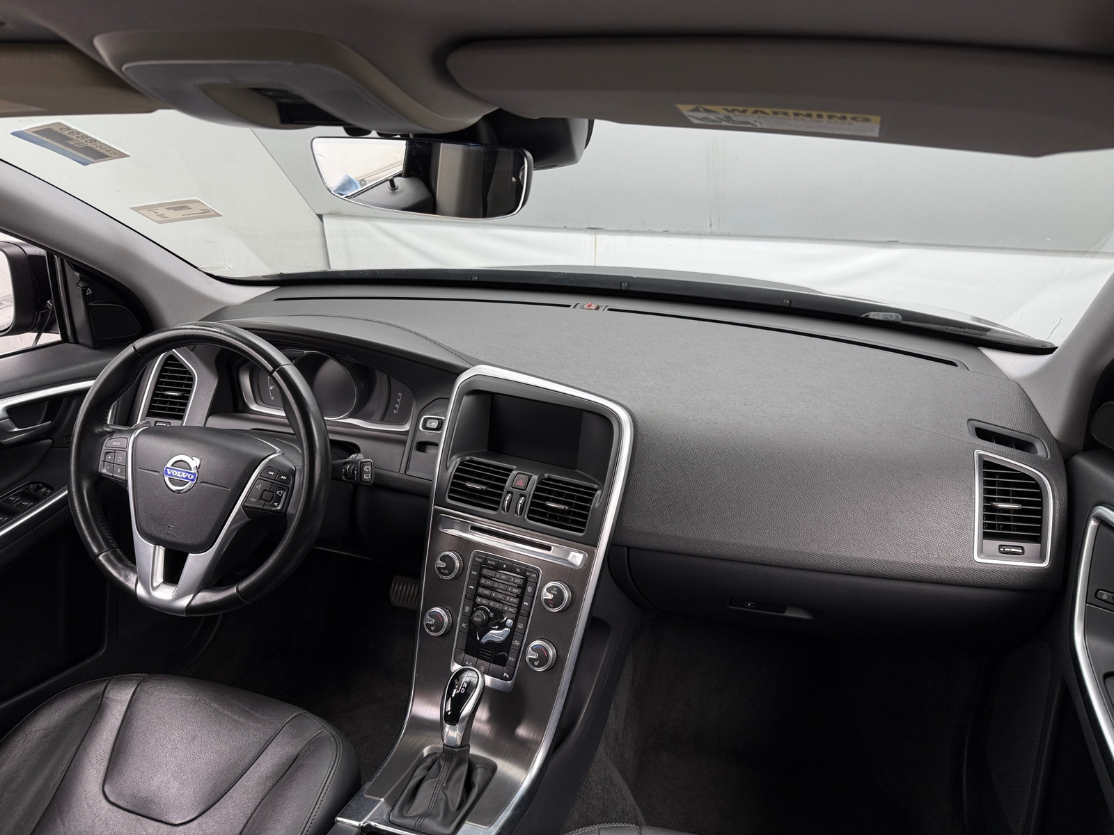 Thumbnail: 2015 Volvo XC60 - 2