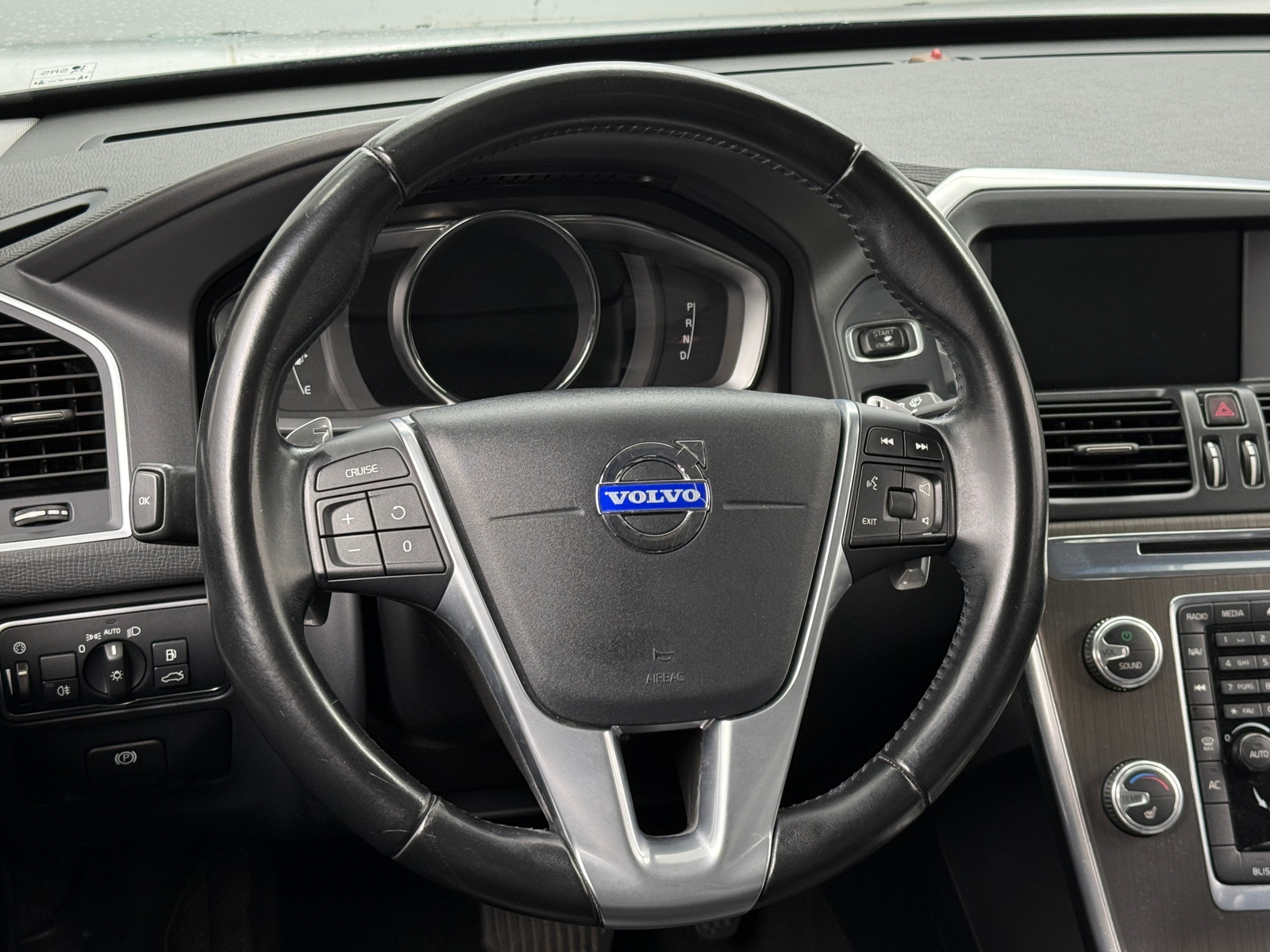 Thumbnail: 2015 Volvo XC60 - 4