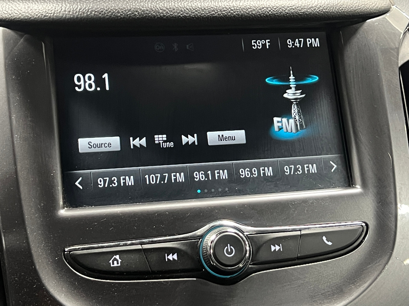 Thumbnail: 2016 Chevrolet Cruze - 4