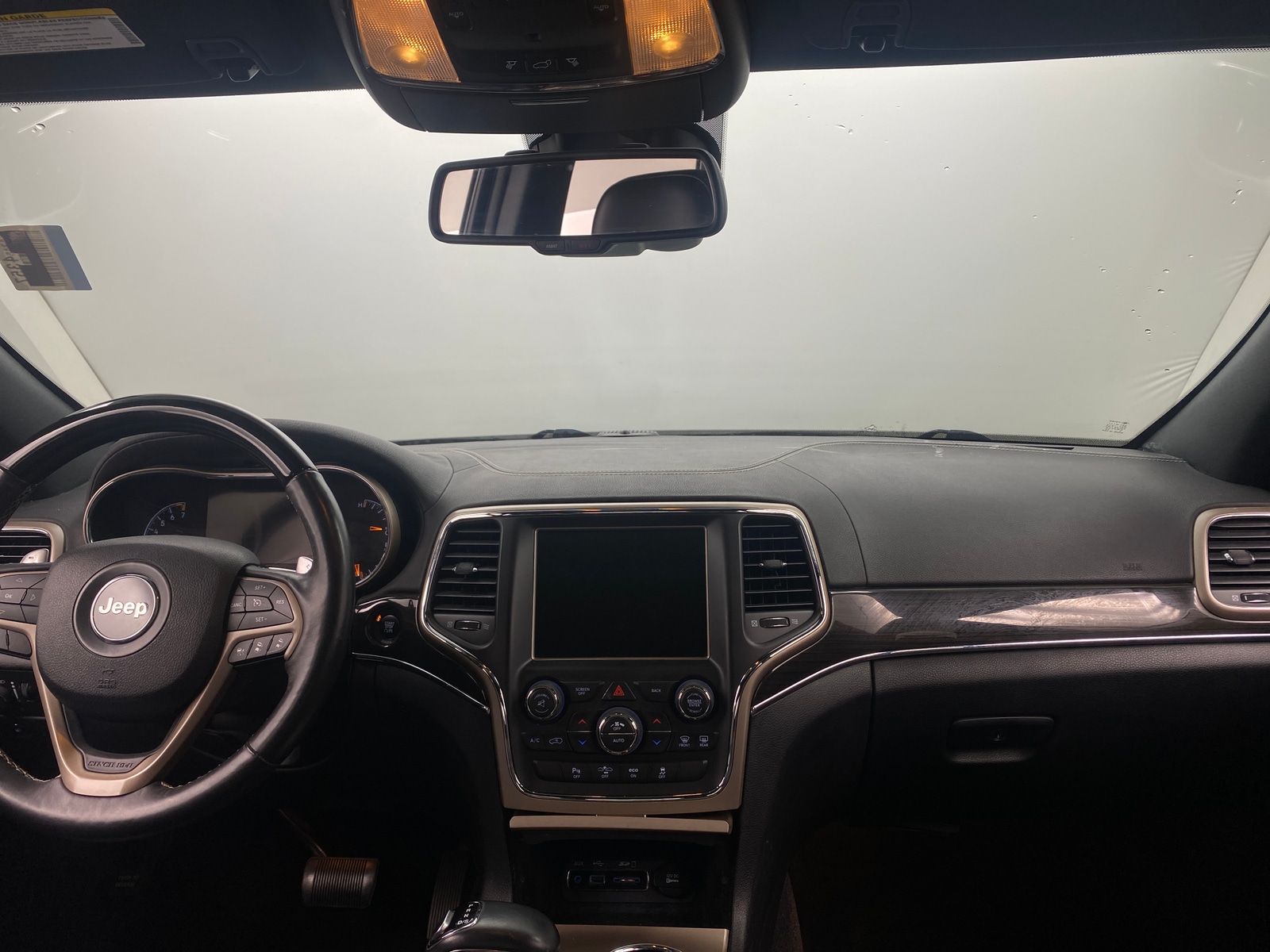 Thumbnail: 2015 Jeep Grand Cherokee - 2