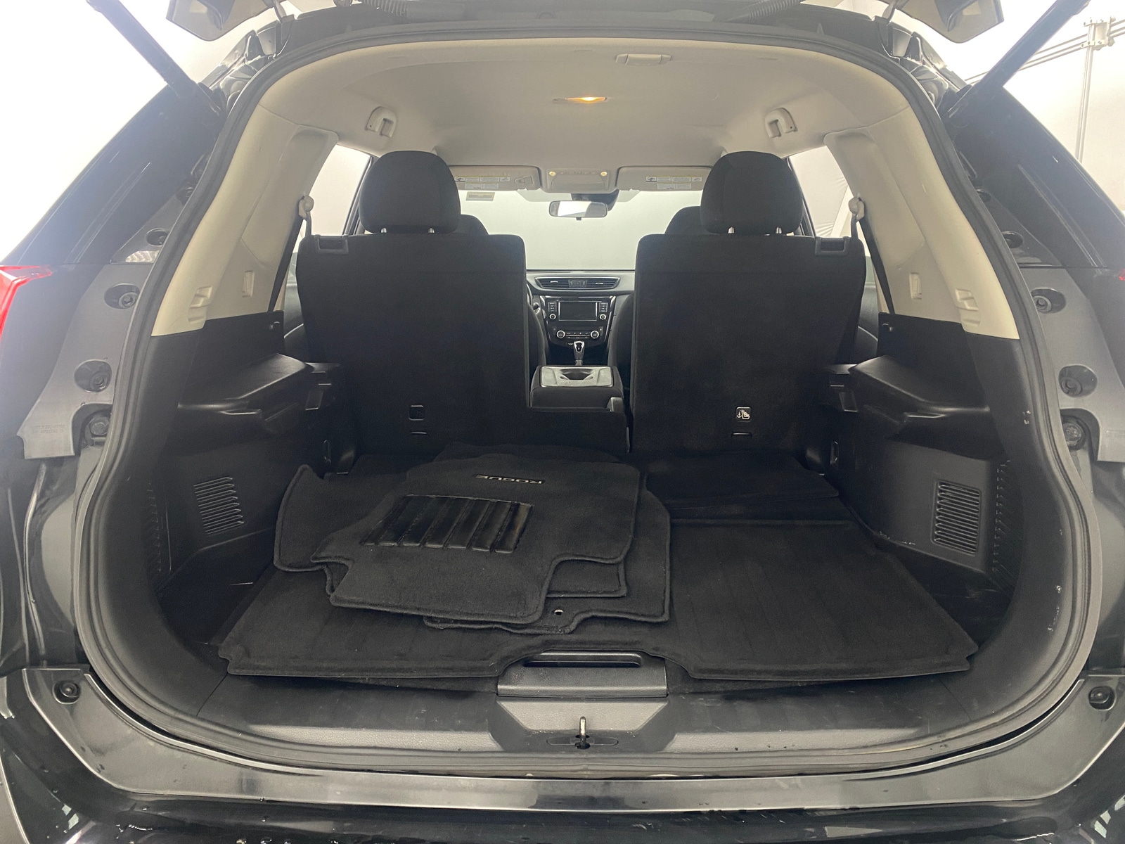 Thumbnail: 2020 Nissan Rogue - 7