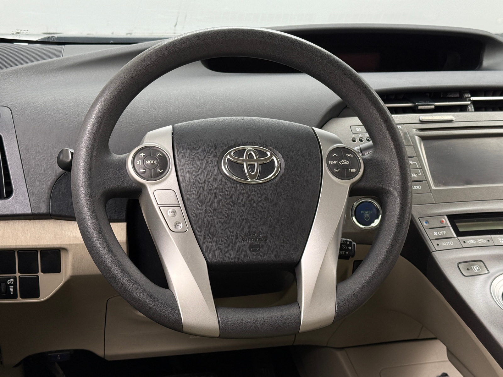 Thumbnail: 2013 Toyota Prius - 5