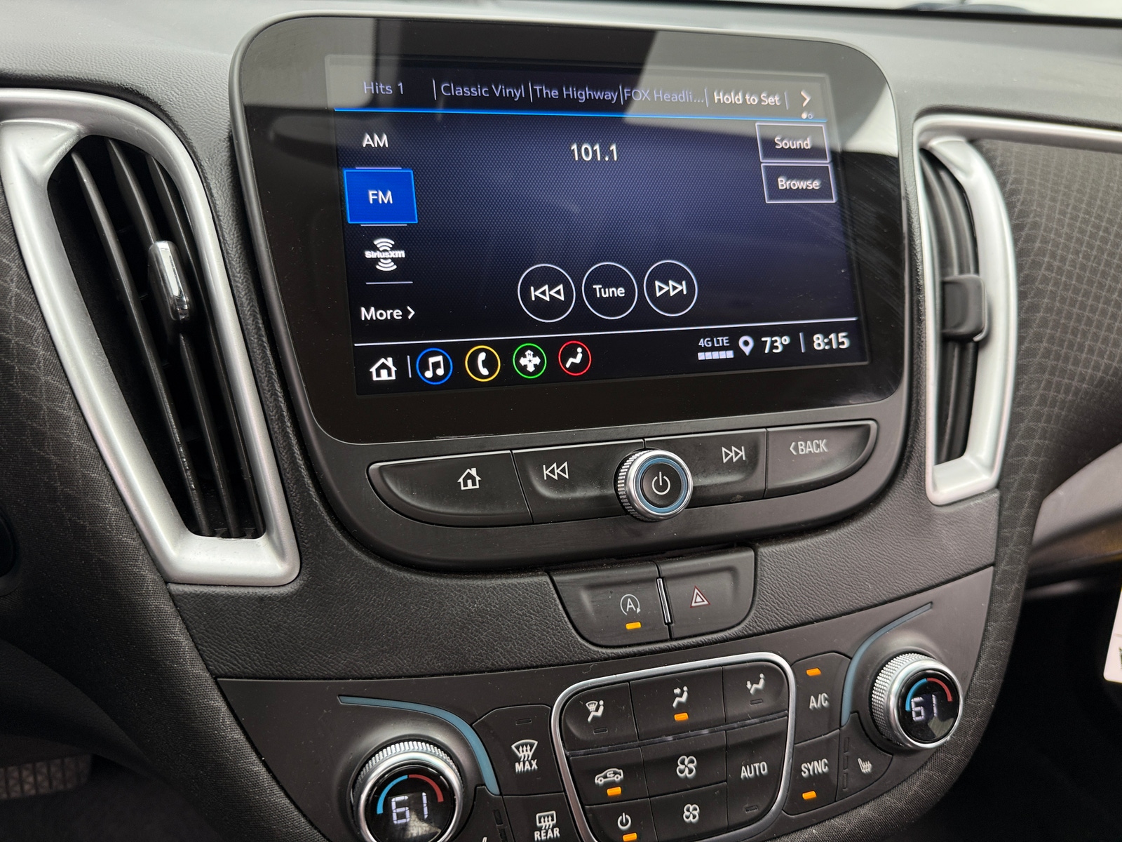 Thumbnail: 2024 Chevrolet Malibu - 4