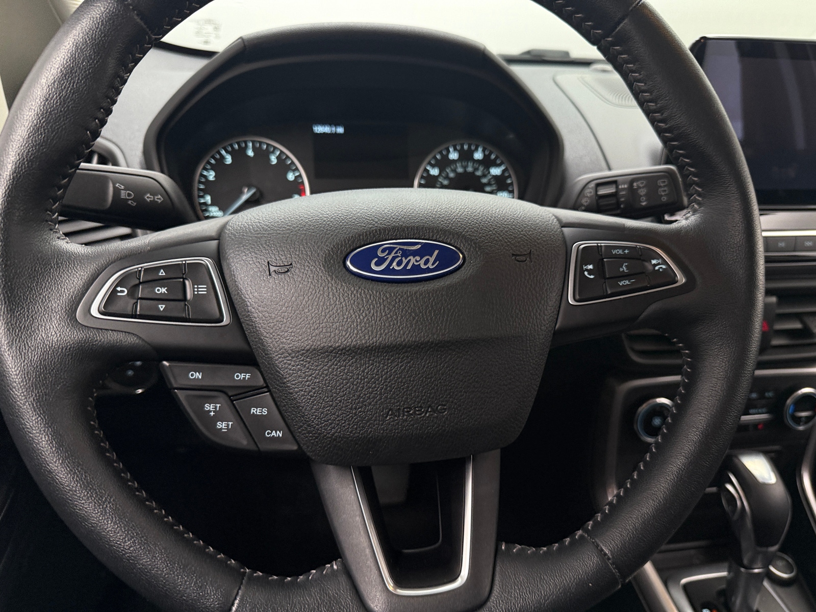 Thumbnail: 2022 Ford EcoSport - 4