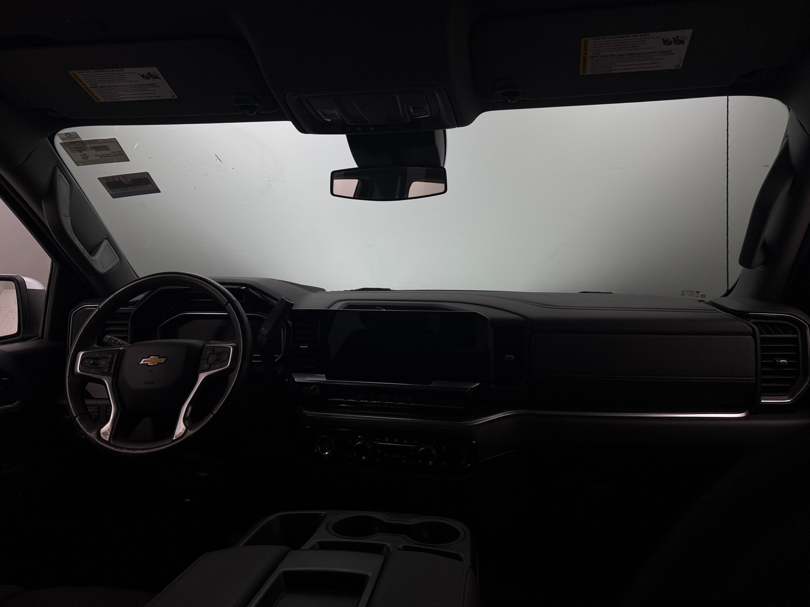 Thumbnail: 2022 Chevrolet Silverado 1500 - 3