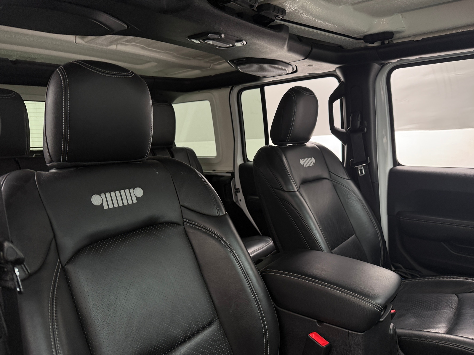 Thumbnail: 2018 Jeep Wrangler - 2