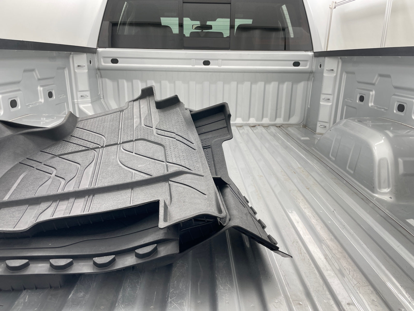 Thumbnail: 2019 Chevrolet Silverado 1500 - 7