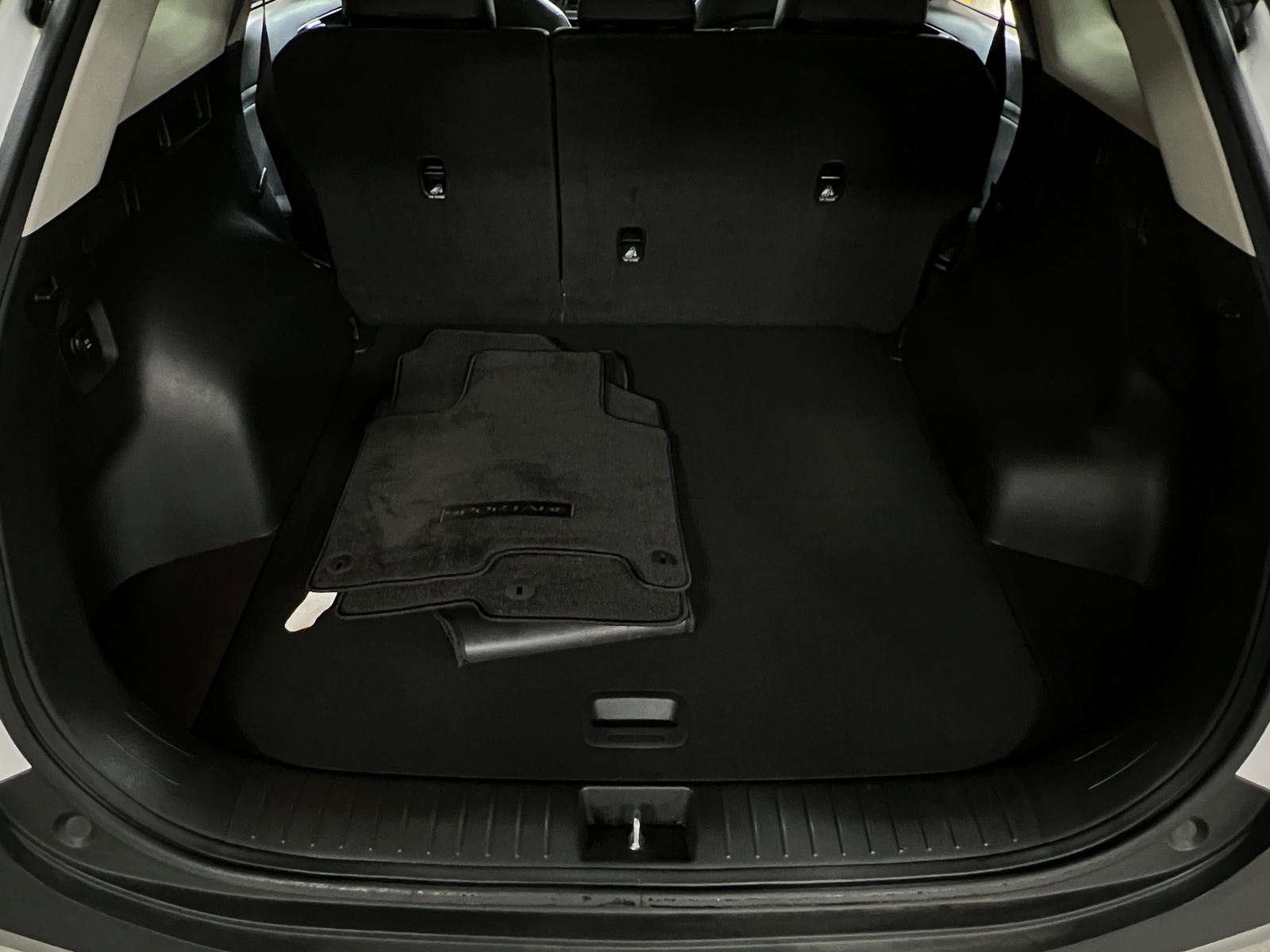 Thumbnail: 2023 Kia Sportage - 6