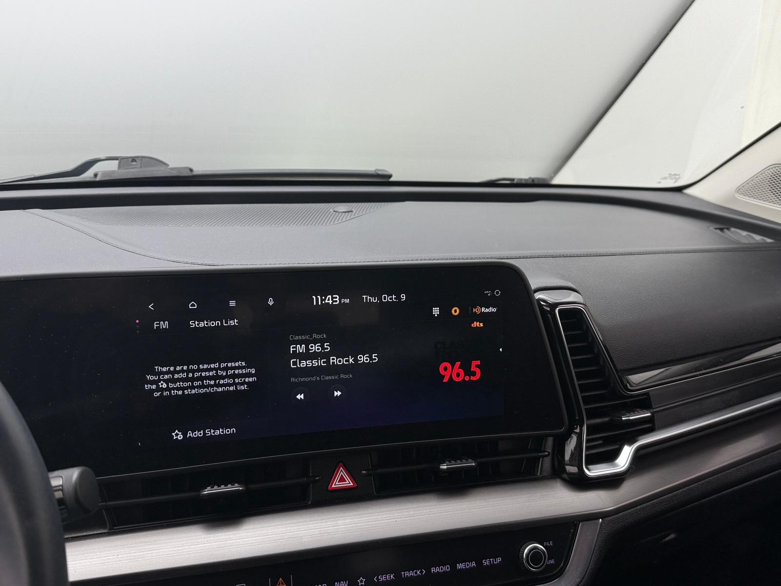 Thumbnail: 2023 Kia Sportage - 3