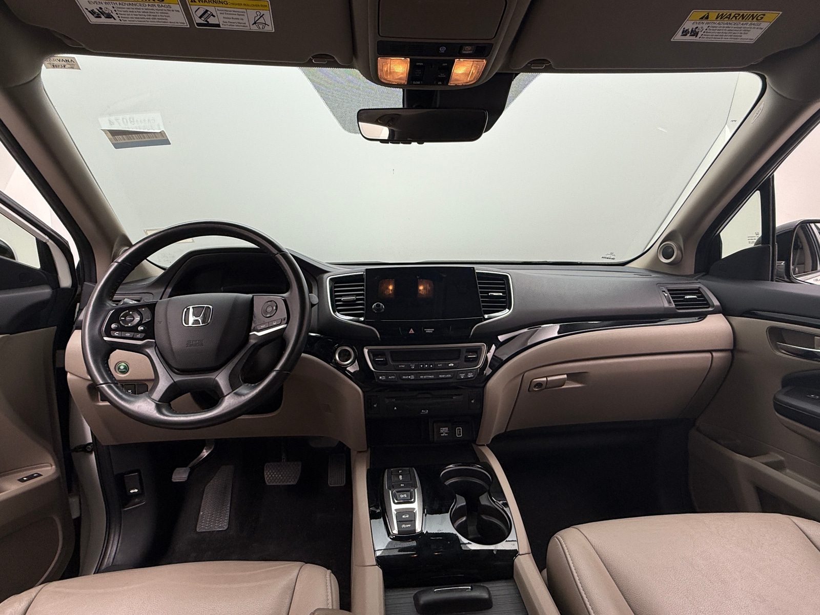 Thumbnail: 2019 Honda Pilot - 2