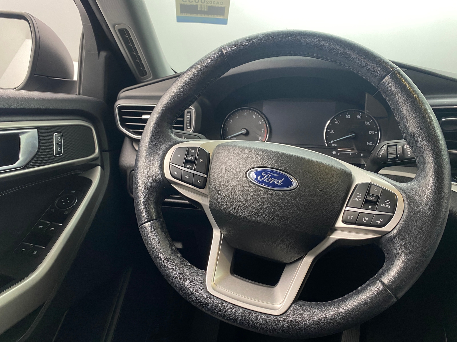 Thumbnail: 2022 Ford Explorer - 5