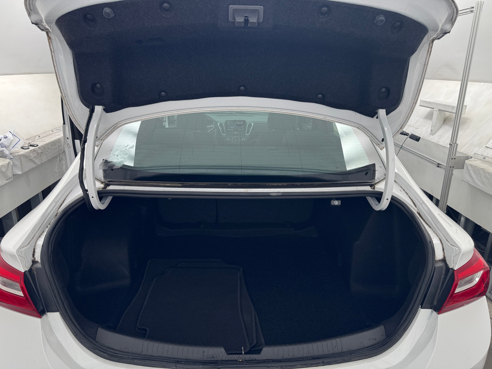 Thumbnail: 2023 Chevrolet Malibu - 7