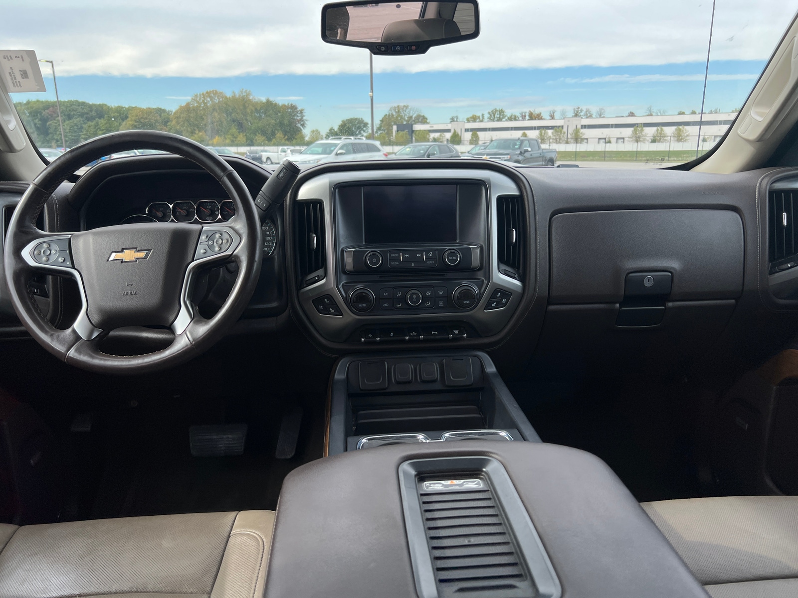 Thumbnail: 2017 Chevrolet Silverado 3500 - 2