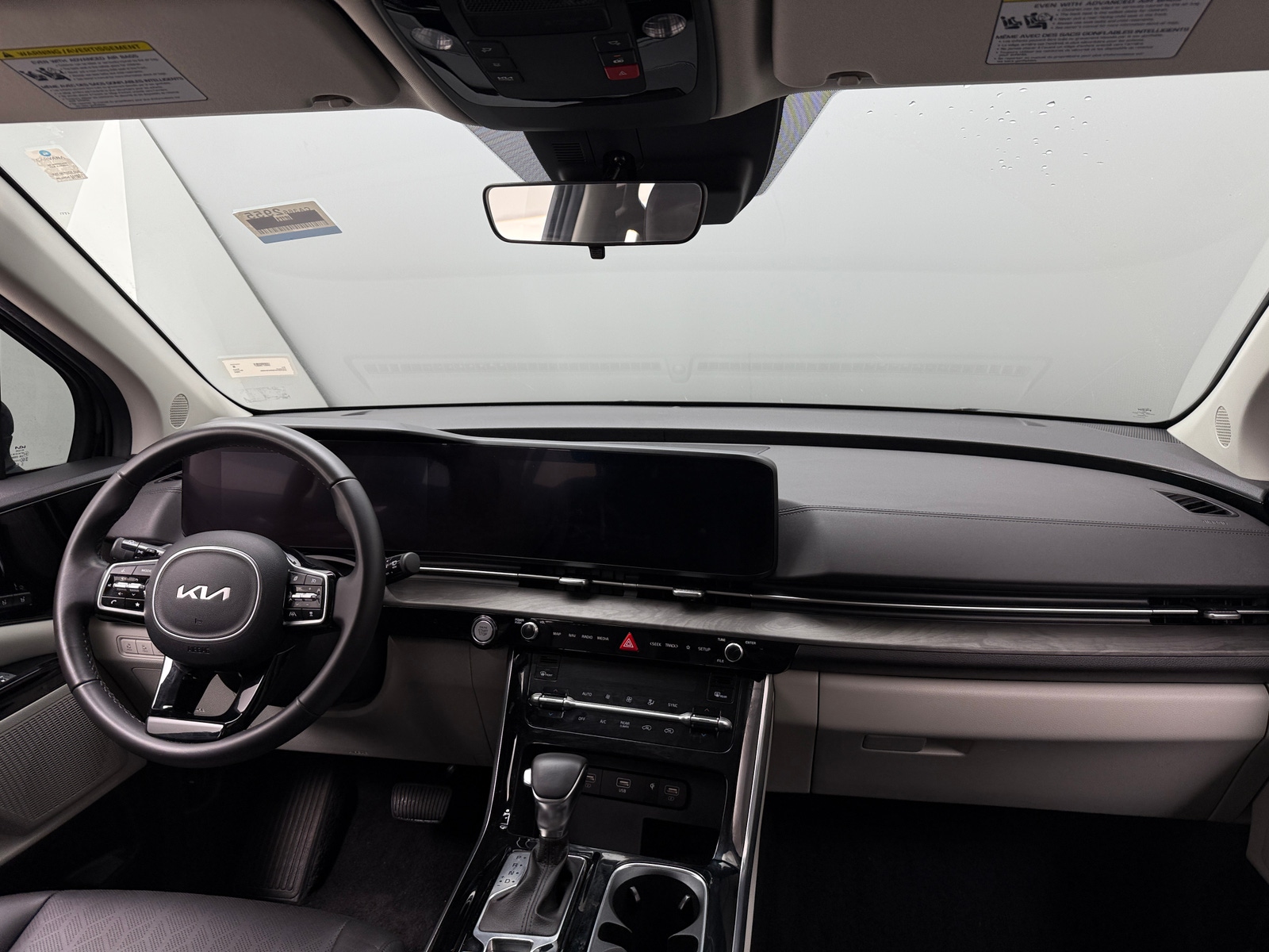 Thumbnail: 2024 Kia Carnival - 2