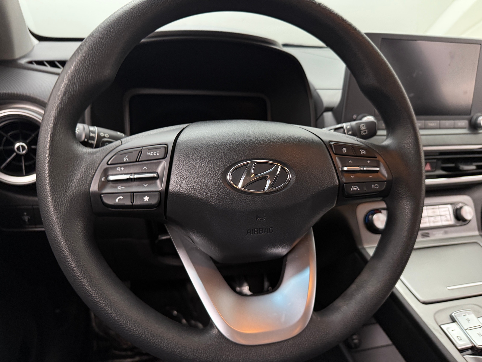 Thumbnail: 2023 Hyundai Kona - 5