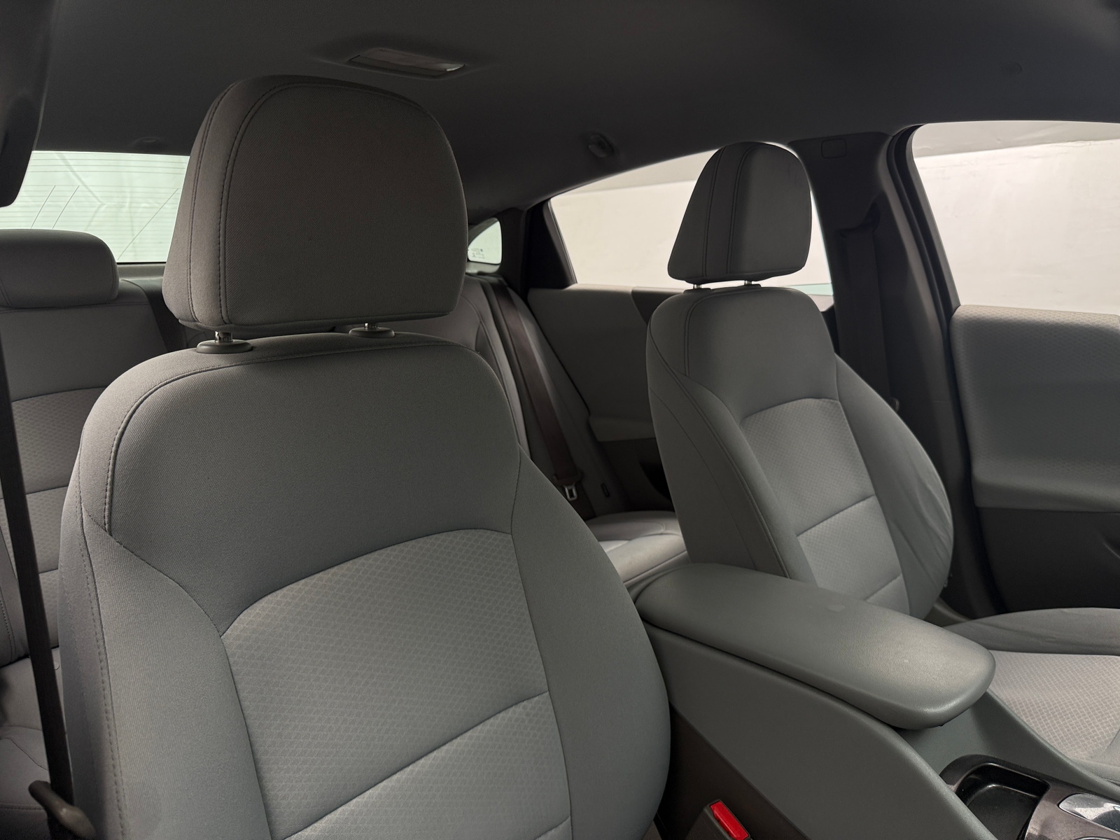 Thumbnail: 2016 Chevrolet Malibu - 2