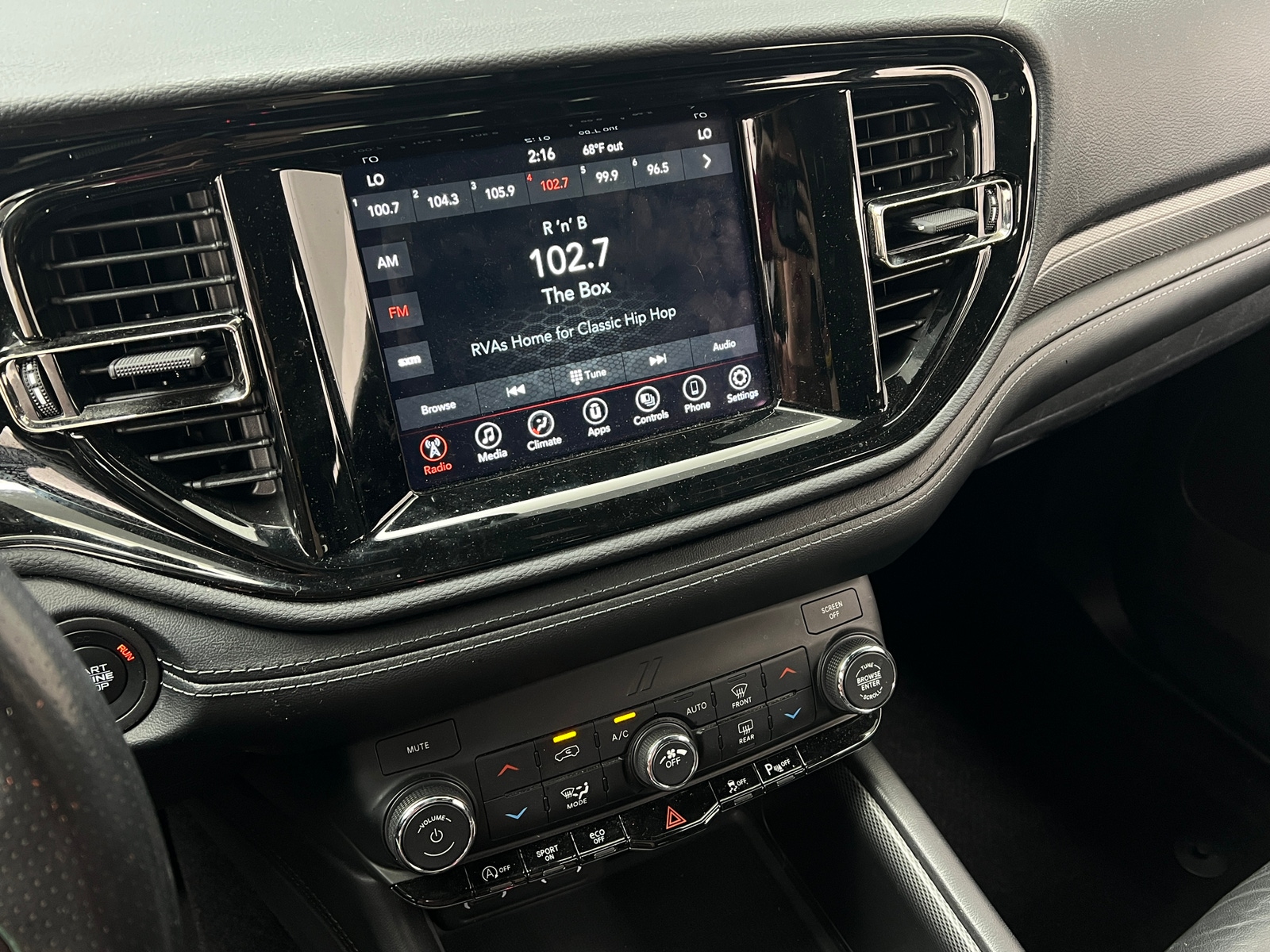 Thumbnail: 2021 Dodge Durango - 3