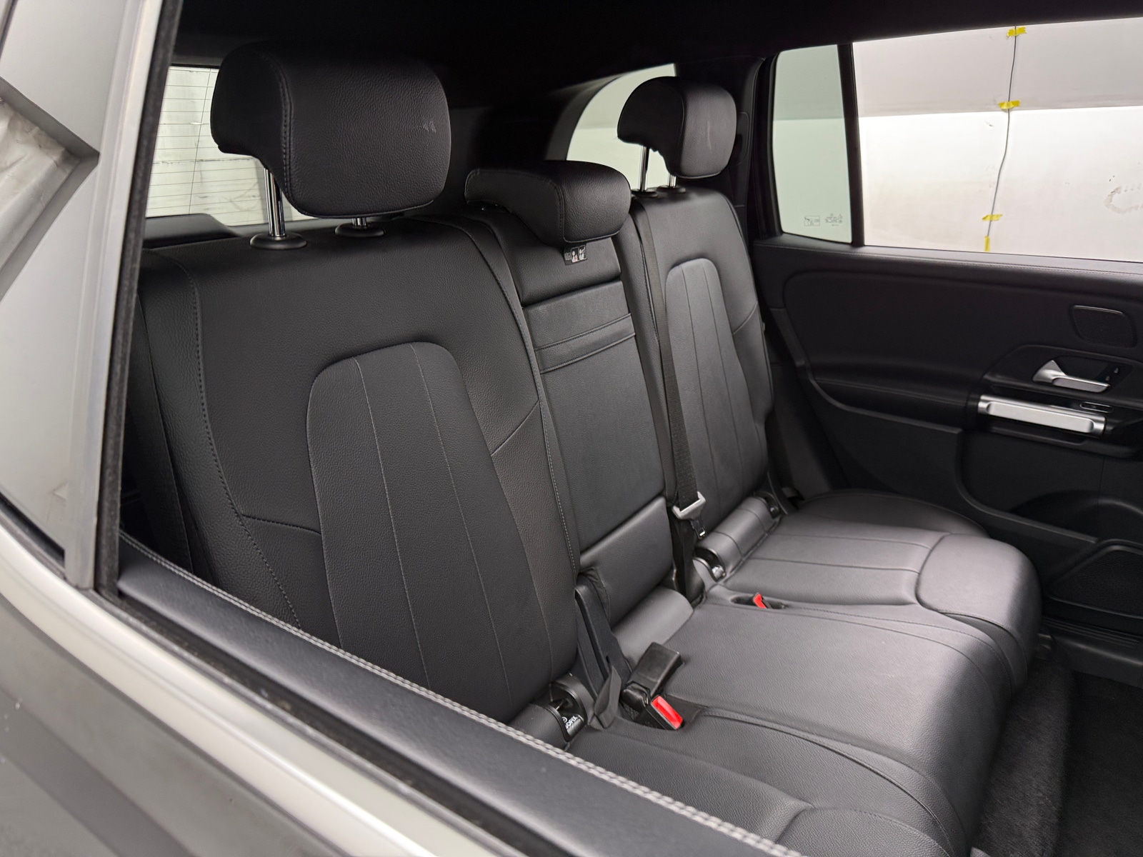 Thumbnail: 2024 Mercedes-Benz GLB - 5