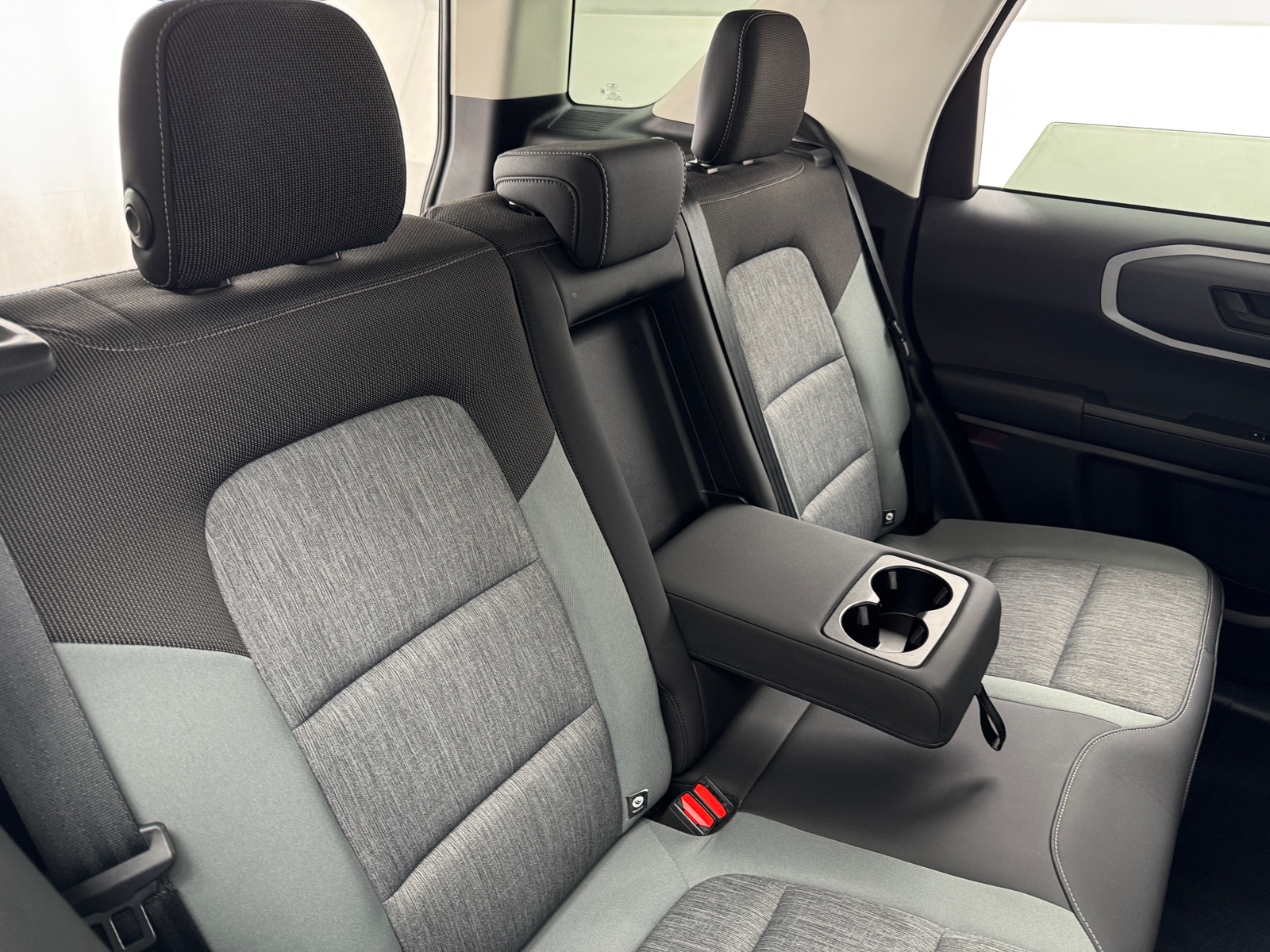 Thumbnail: 2021 Ford Bronco Sport - 6