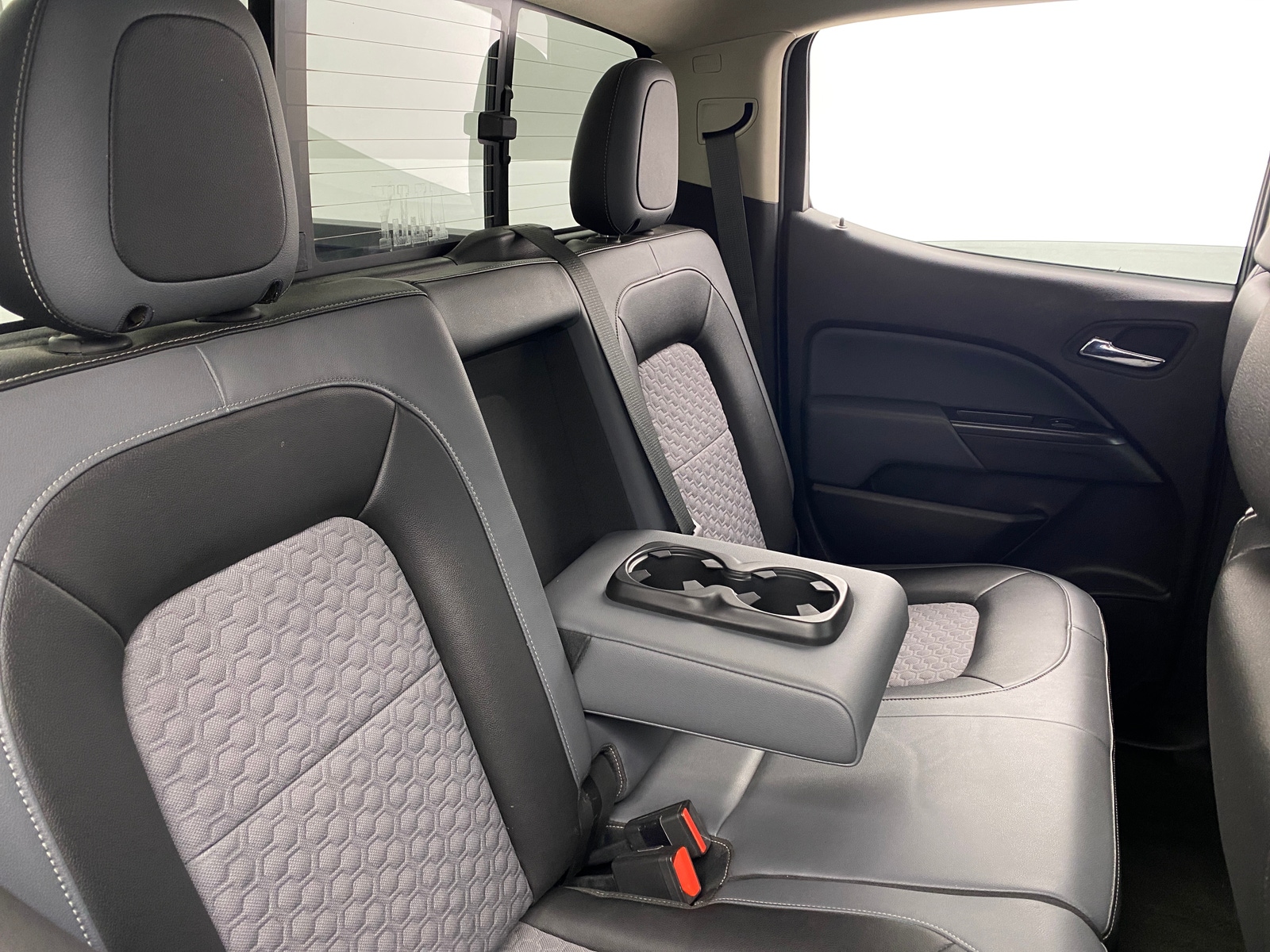 Thumbnail: 2016 Chevrolet Colorado - 5